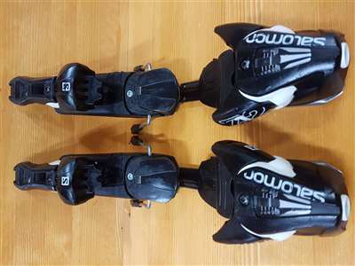 Použité vázání Salomon Z12 (DIN12)