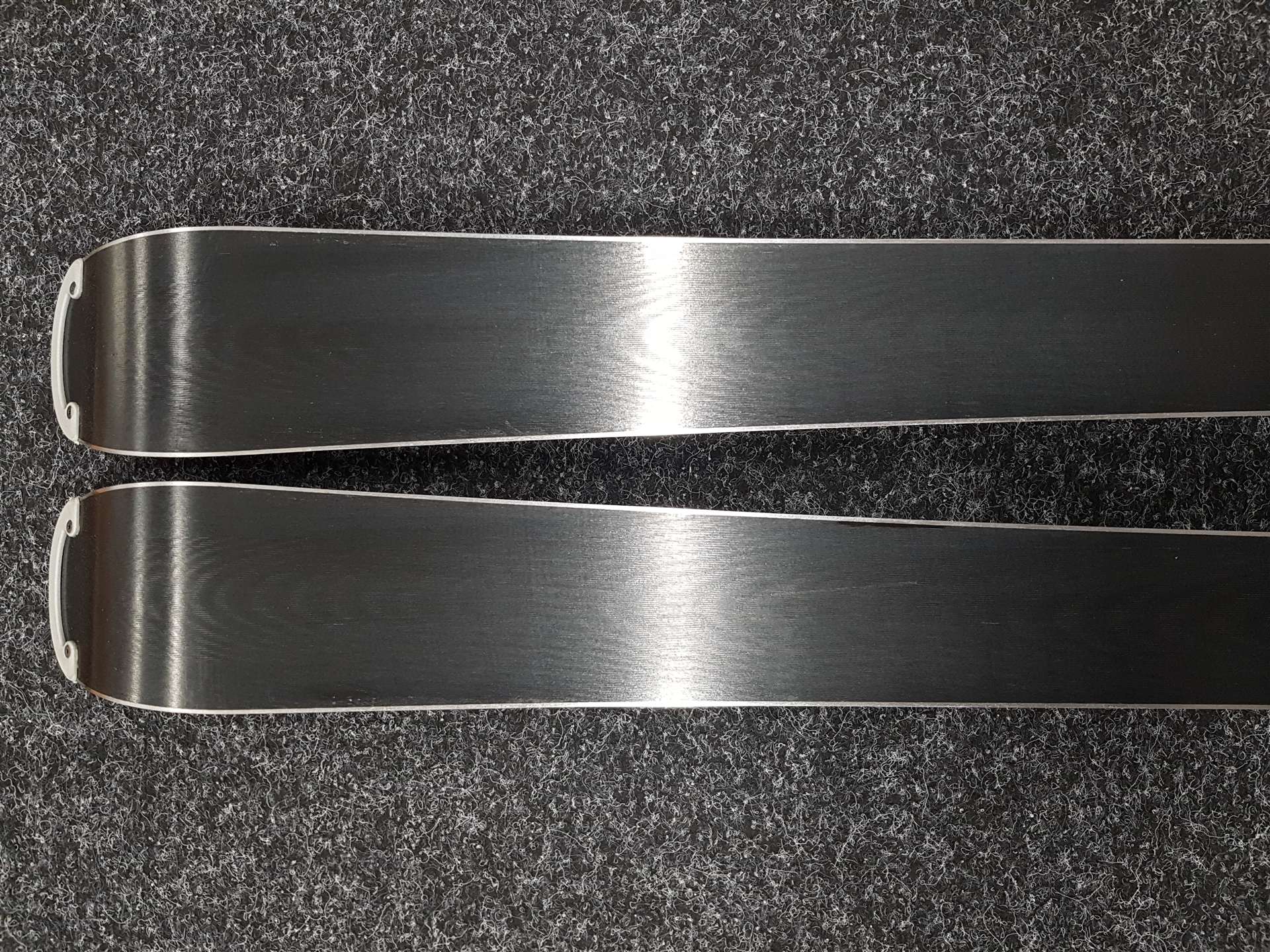 Použité lyže ELAN Crystal W studio + viazanie Elan ELW 9.0