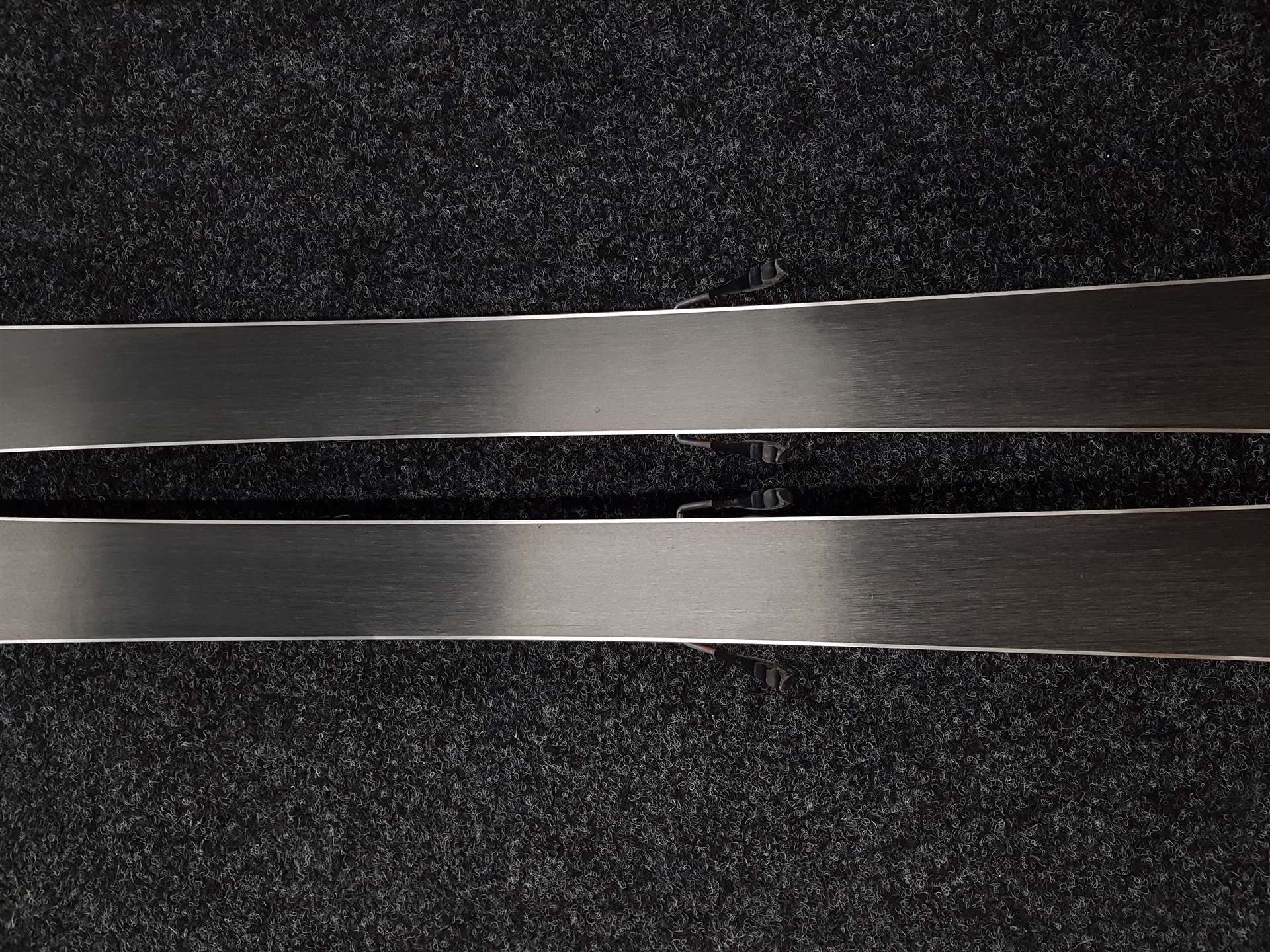 Schiuri VOLKL Racetiger GS folosite + legături Marker 4.5