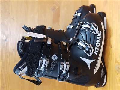 Clăpari de schi ATOMIC Hawx Prime W R second-hand