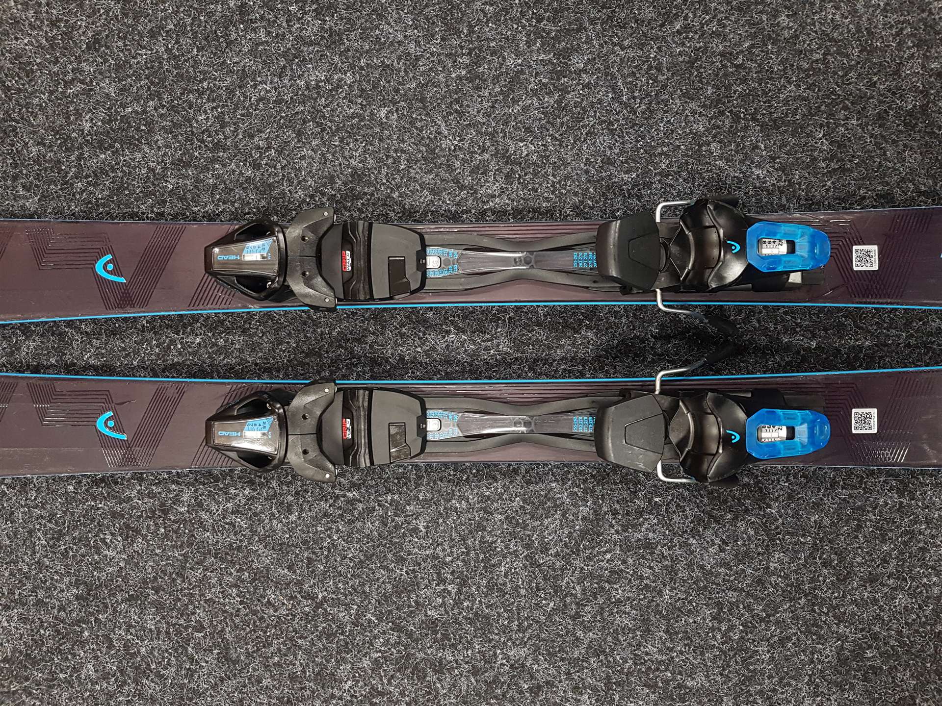 Gebrauchte Ski HEAD PURE JOY GRAPHENE + Bindungen Head JOY 9