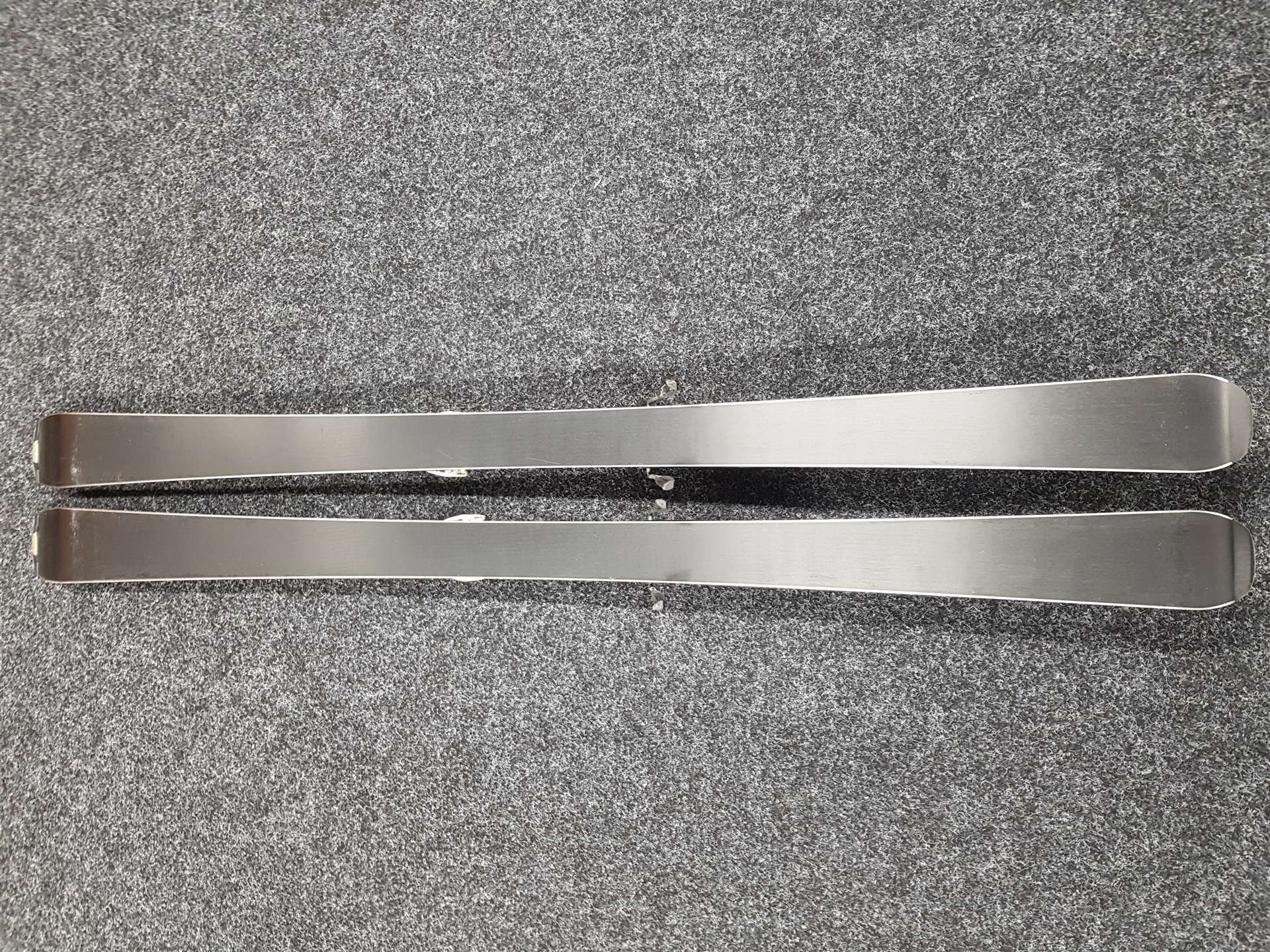 Použité lyže ELAN Exar Pro + viazanie Ezytrak 10