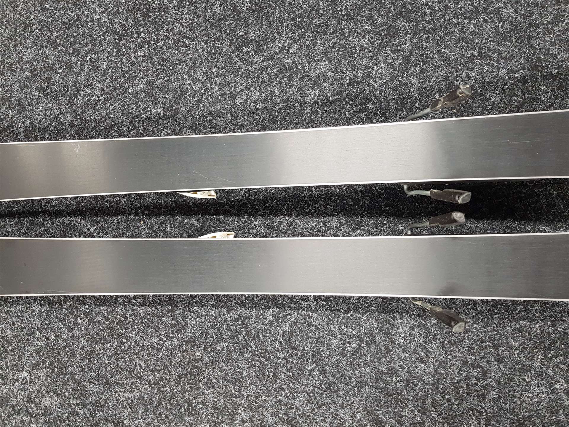 Použité lyže ELAN Exar Pro + viazanie Ezytrak 10