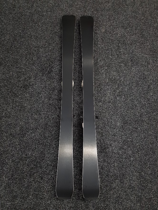 Bazárové lyže  Atomic Vantage X