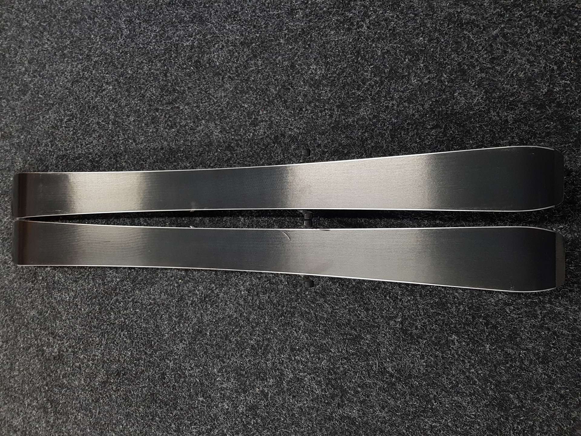 Esquís infantiles FISCHER Ranger usados + fijaciones Fischer FJ 4.5