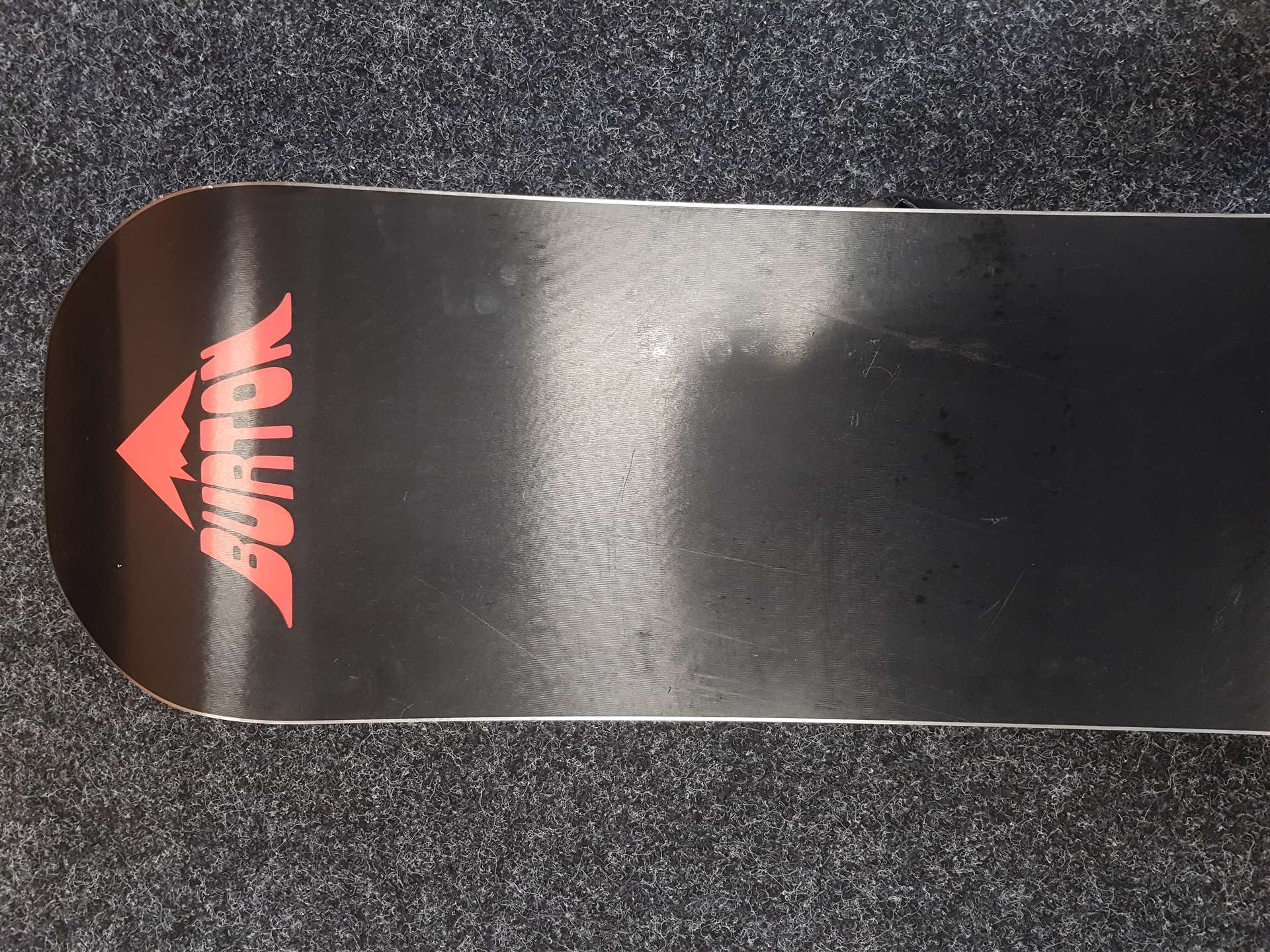 Použitý snowboard BURTON Radius 155W + viazanie Burton veľkosť M/L