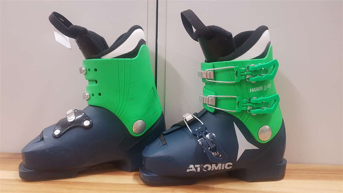 Bazárové lyžiarky ATOMIC HAWX JR R3