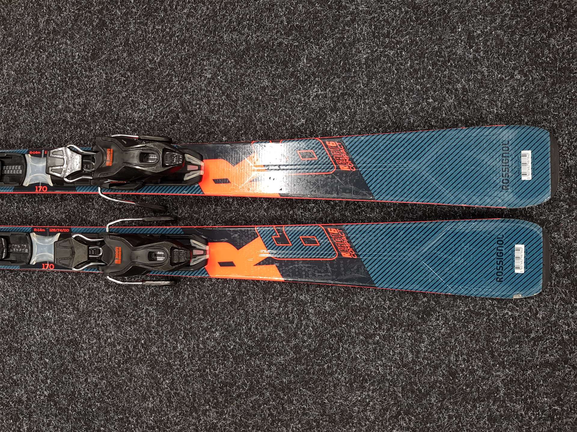 Gebrauchte ROSSIGNOL React 6 Compact Ski + Look Xpress 11 Bindungen