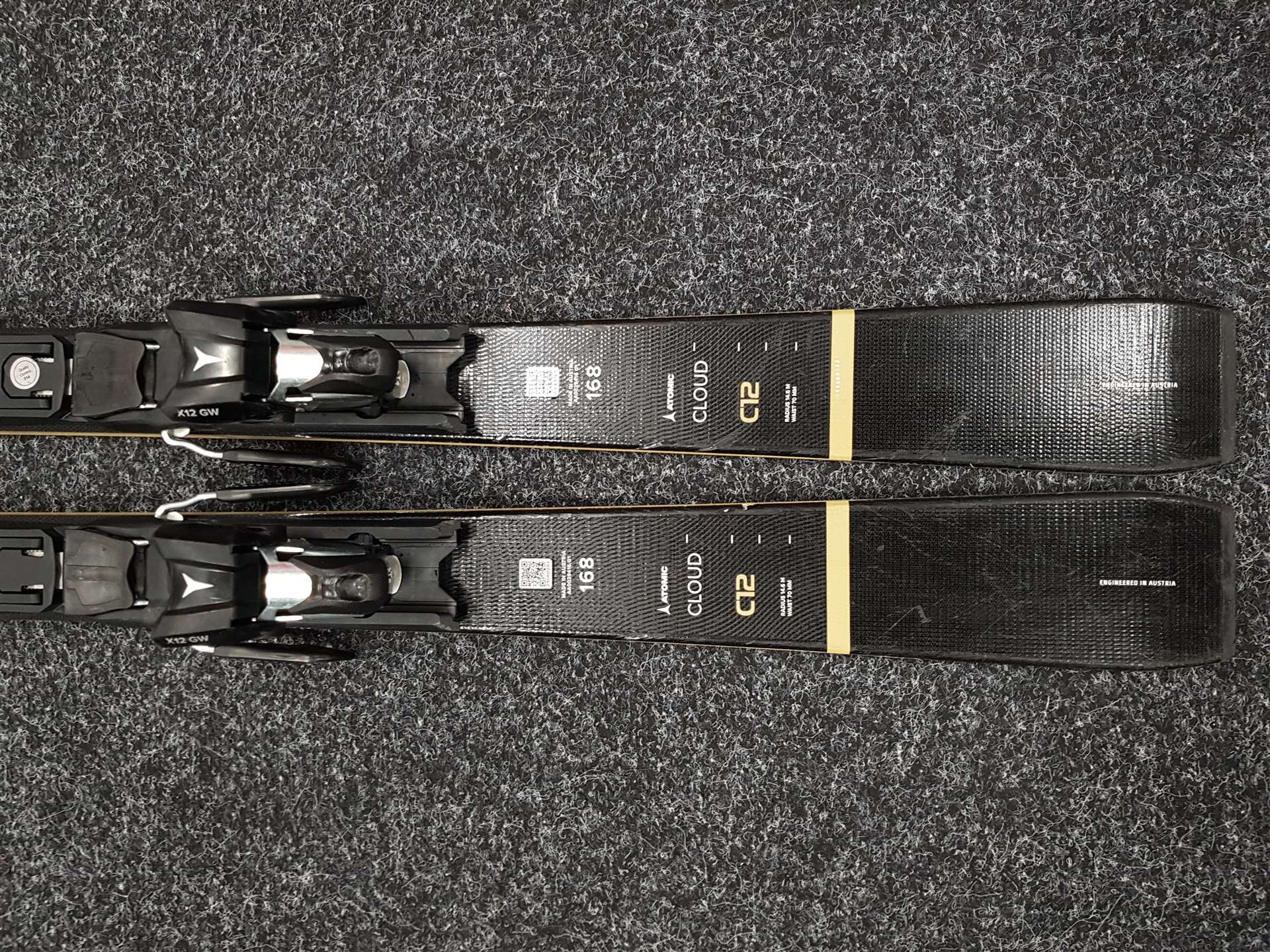 Použité lyže ATOMIC Cloud C12 + viazanie Atomic X12 GW