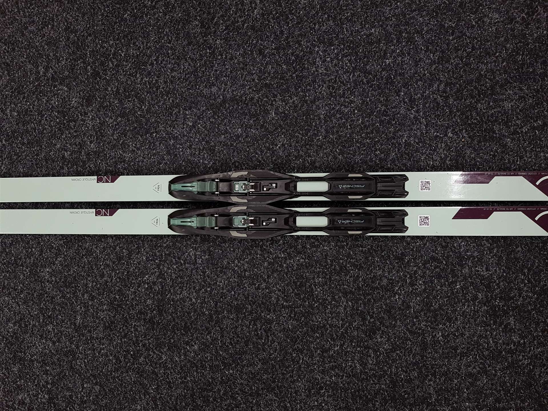 Použité bežecké lyže FISCHER Mystique Crown + viazanie NNN Fischer Controll