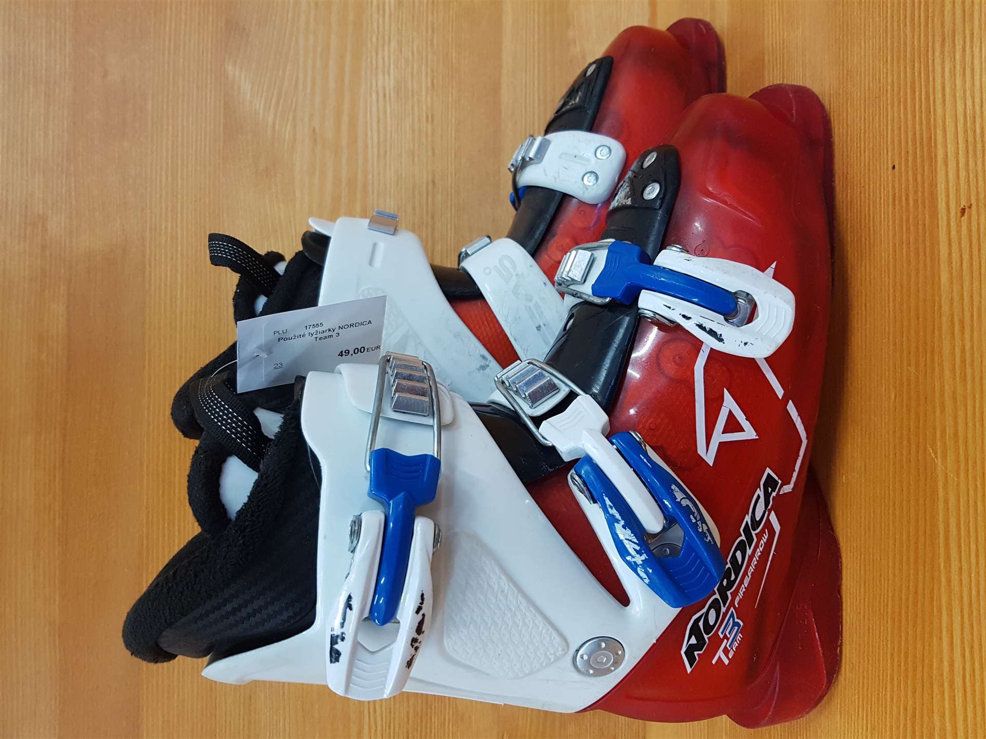 Clăpari de schi second-hand NORDICA Team 3