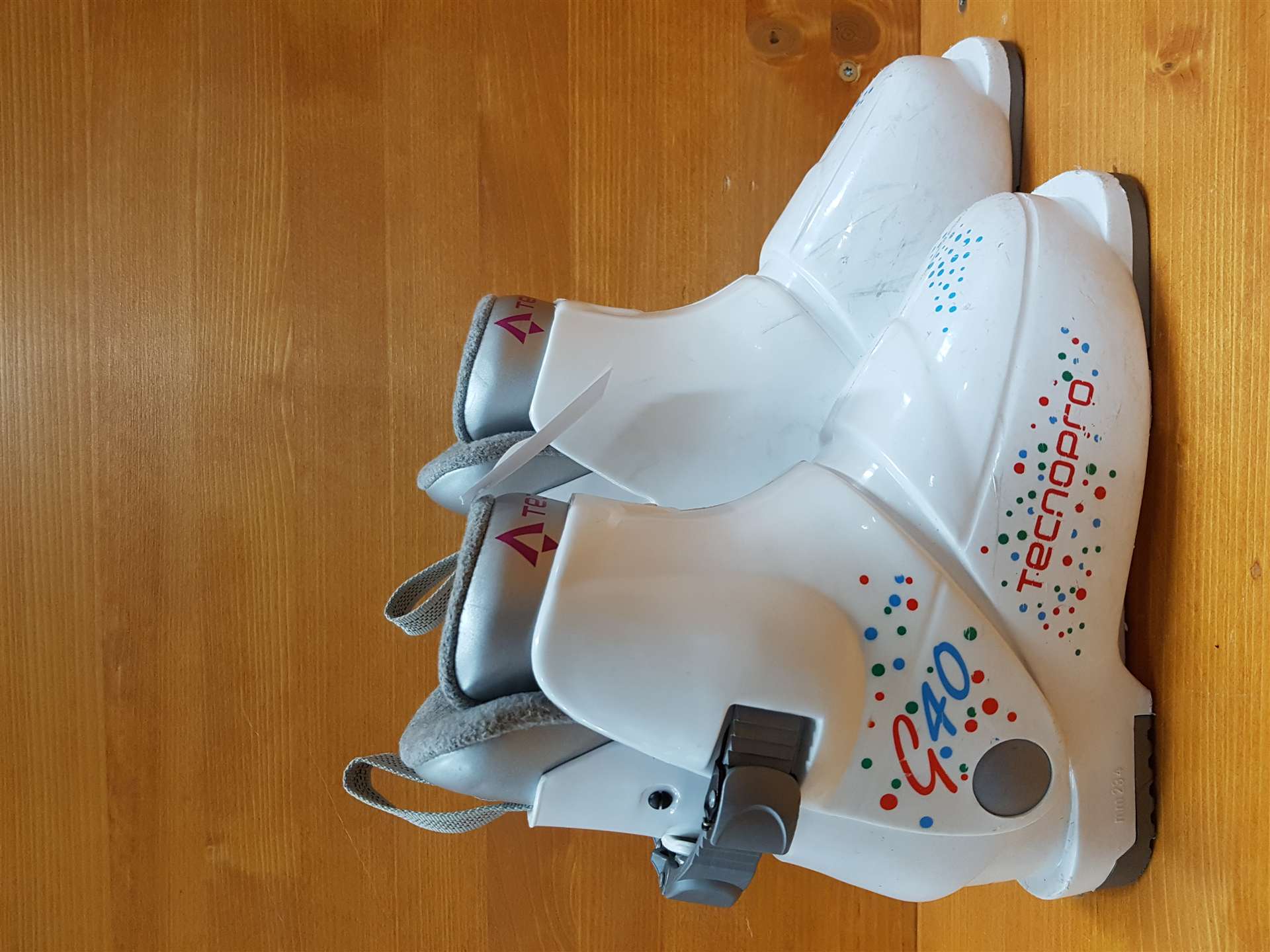 Použité lyžařky TECNOPRO G40
