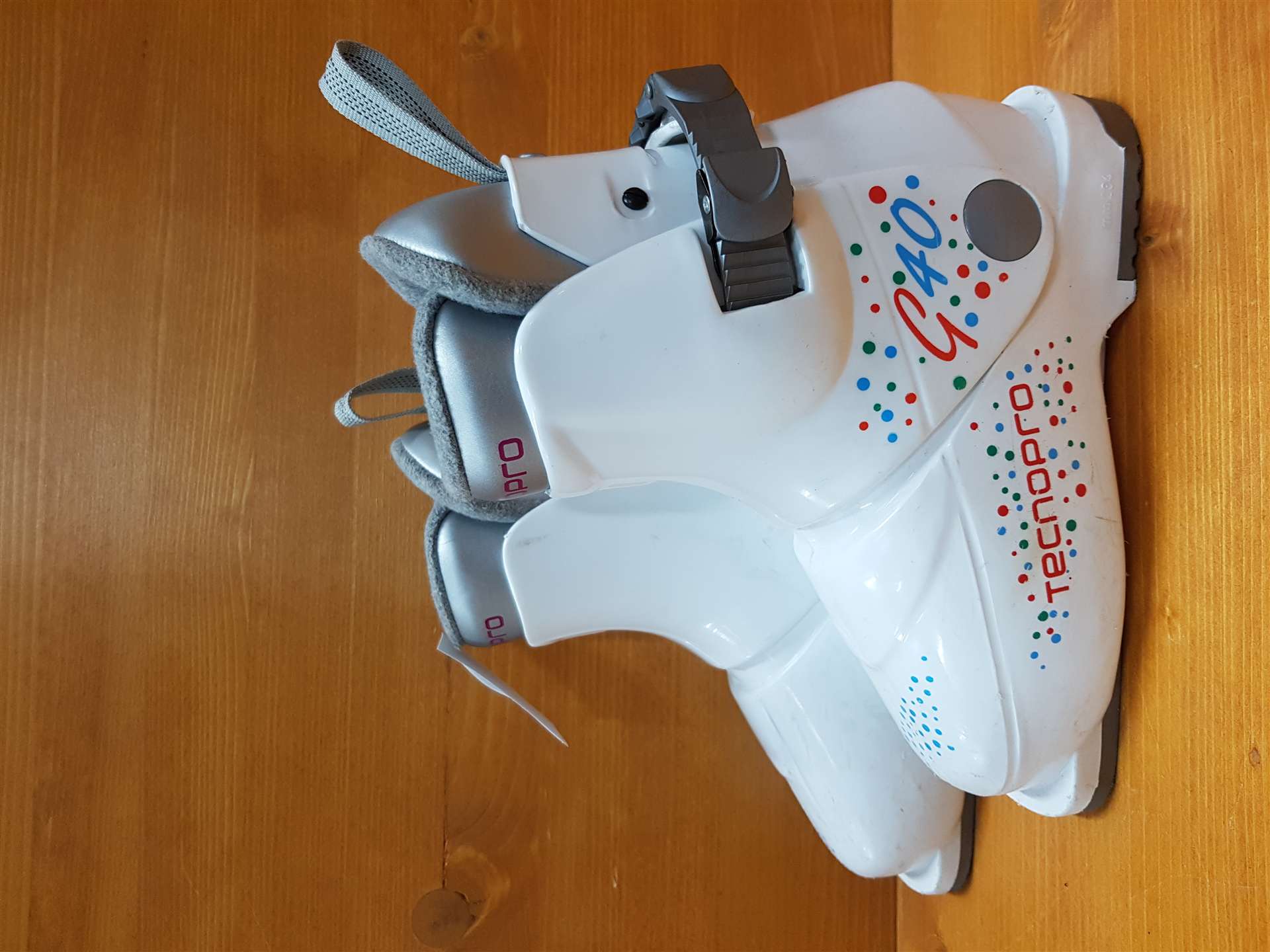 Použité lyžařky TECNOPRO G40