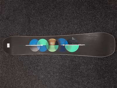 Rabljeni snowboard BURTON Custom 58