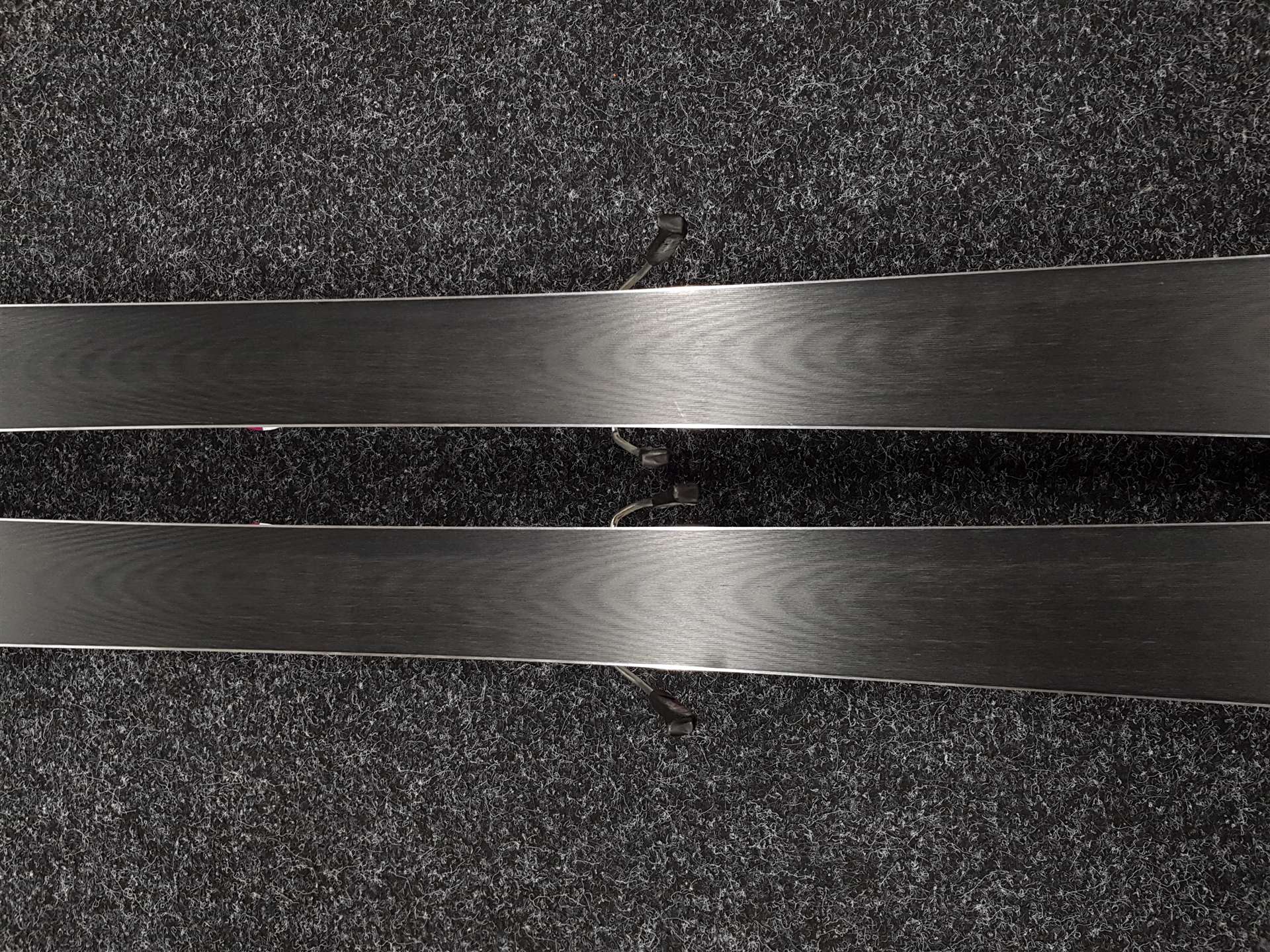 Sci ROSSIGNOL Temptation 75 usati + attacchi Look Xpress 10
