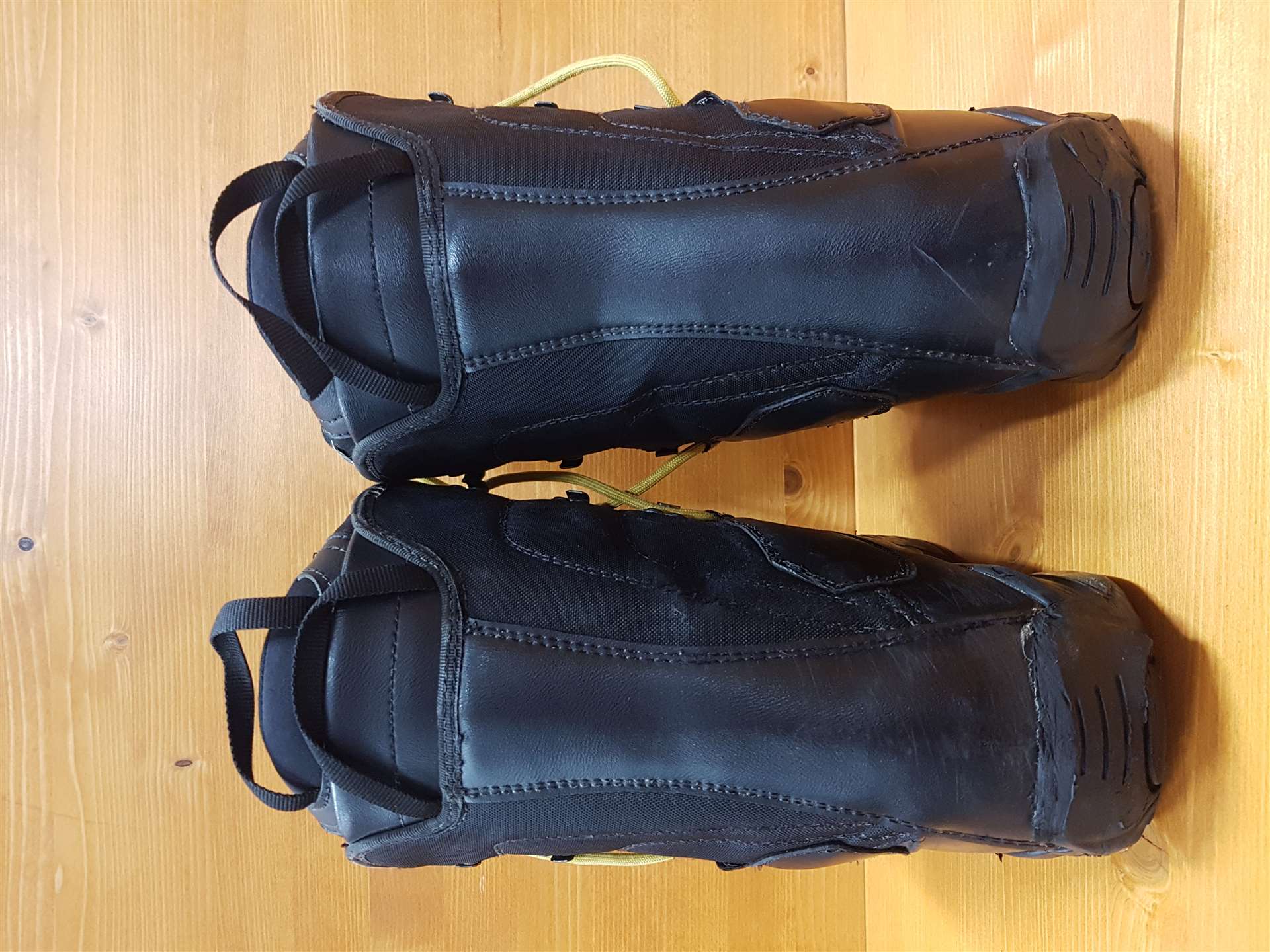 Použité snowboardové topánky RADICAL