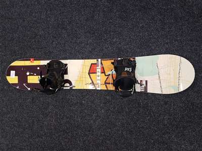 Rabljeni snowboard HEAD Ignition Rocka + vezovi Head veličina L