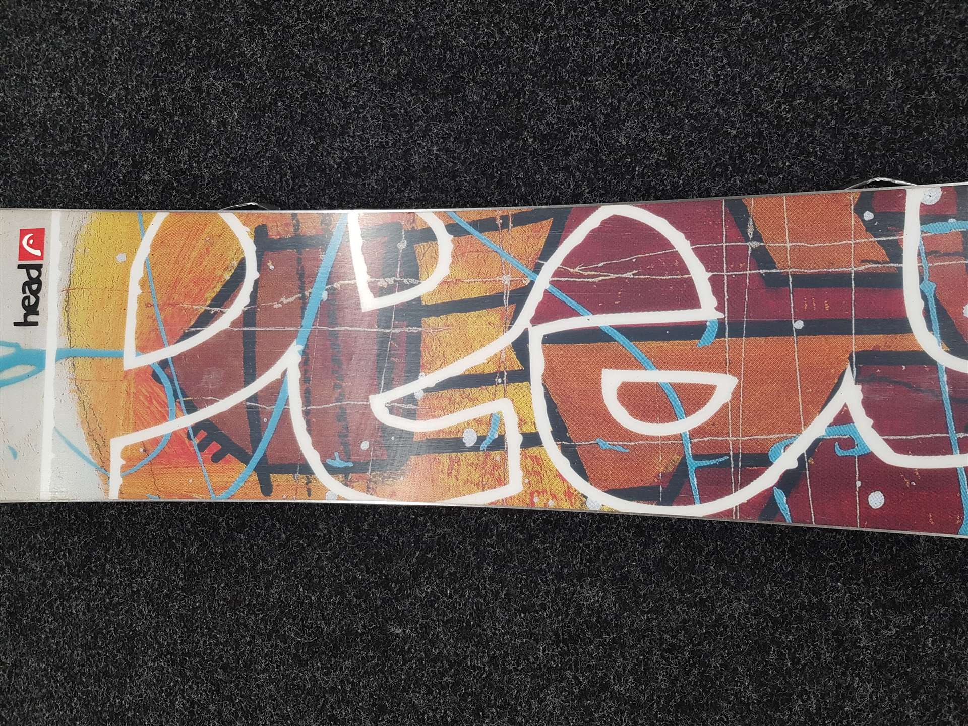 Použitý snowboard HEAD Ignition Rocka + viazanie Head veľkosť L