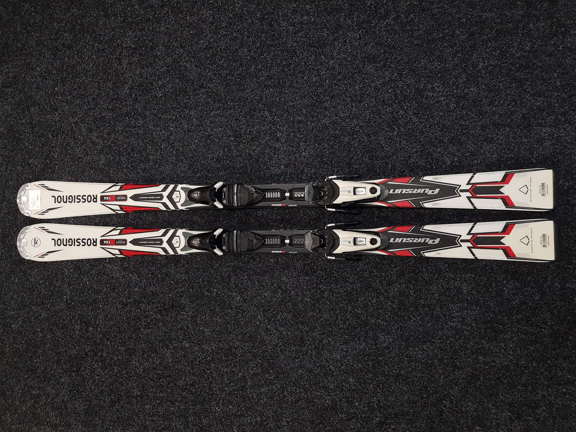 Skis ROSSIGNOL PURSUIT d'occasion + fixations Rossignol 110