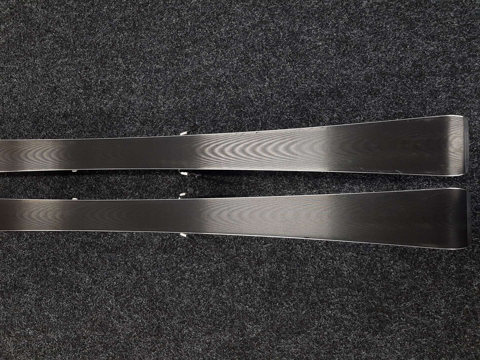 Skis ROSSIGNOL PURSUIT d'occasion + fixations Rossignol 110