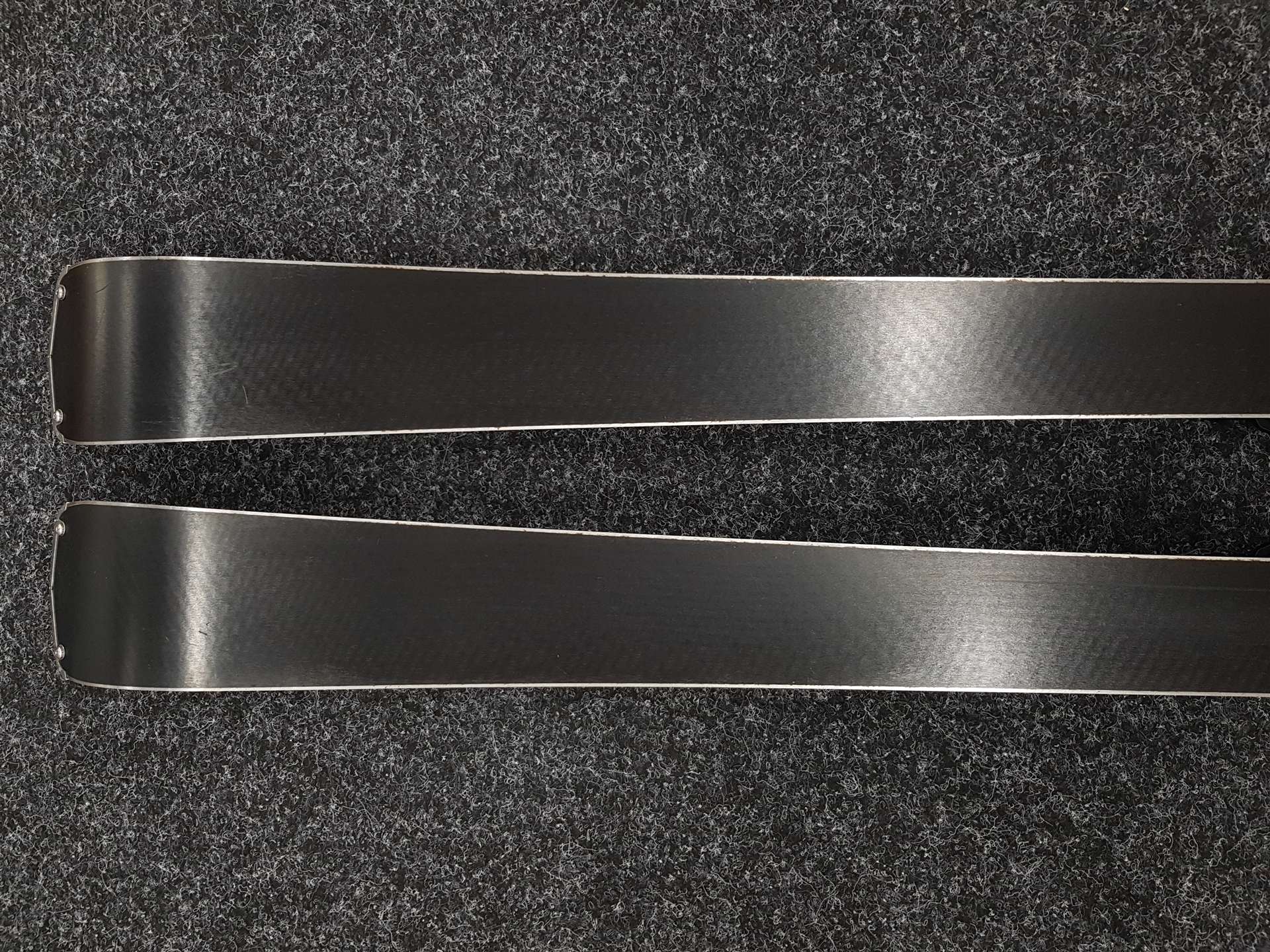 Gebrauchte FISCHER RC 4 PRO Ski + Fischer RS 10 Bindungen