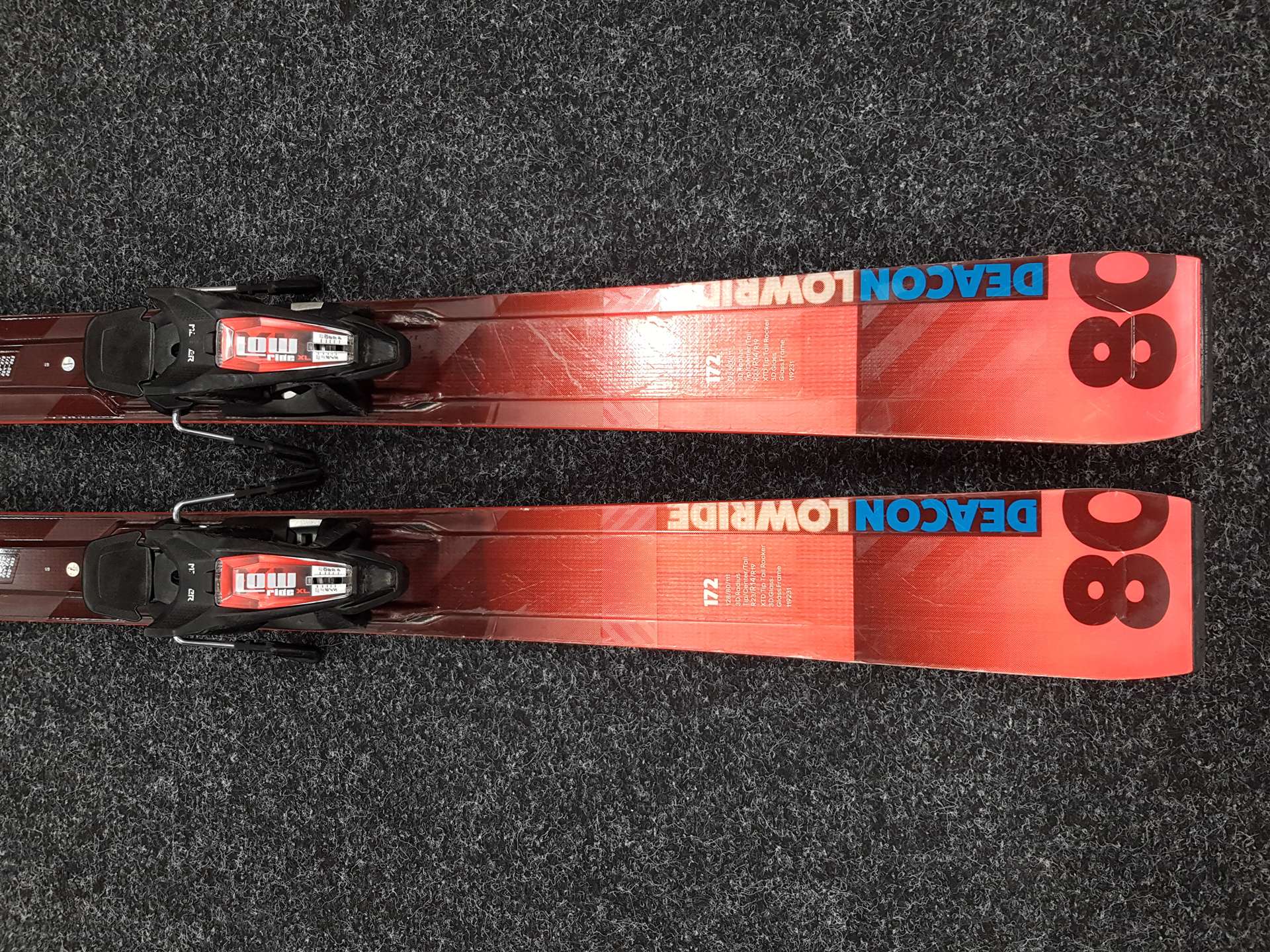 Schiuri VOLKL Deacon Lowride folosite + legături Marker Low Ride XL 13