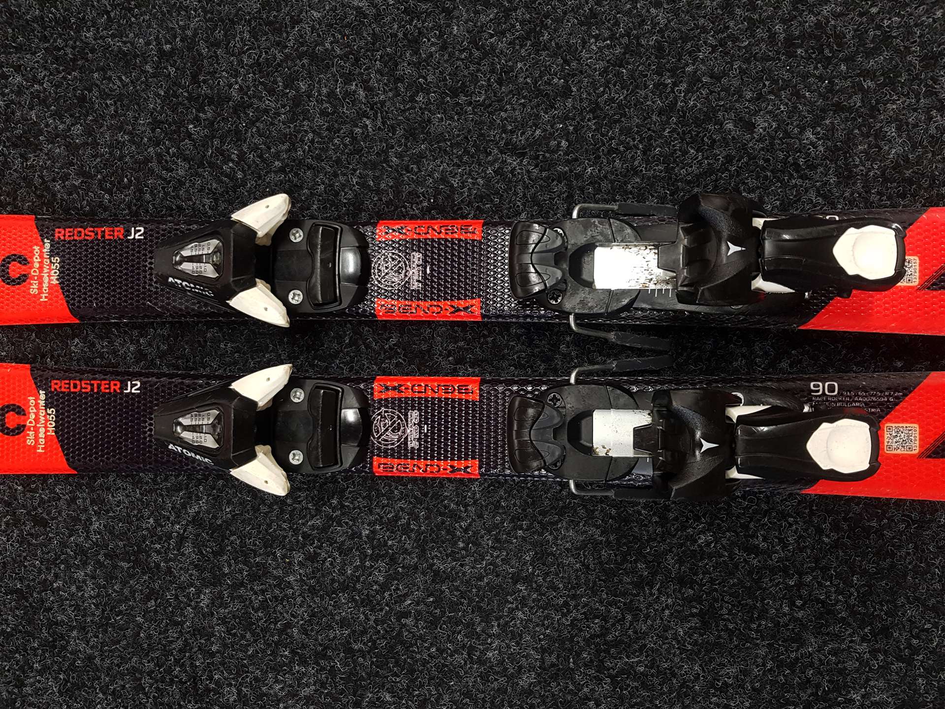 Rabljene dječje skije ATOMIC Redster J2 + vezovi Atomic C5