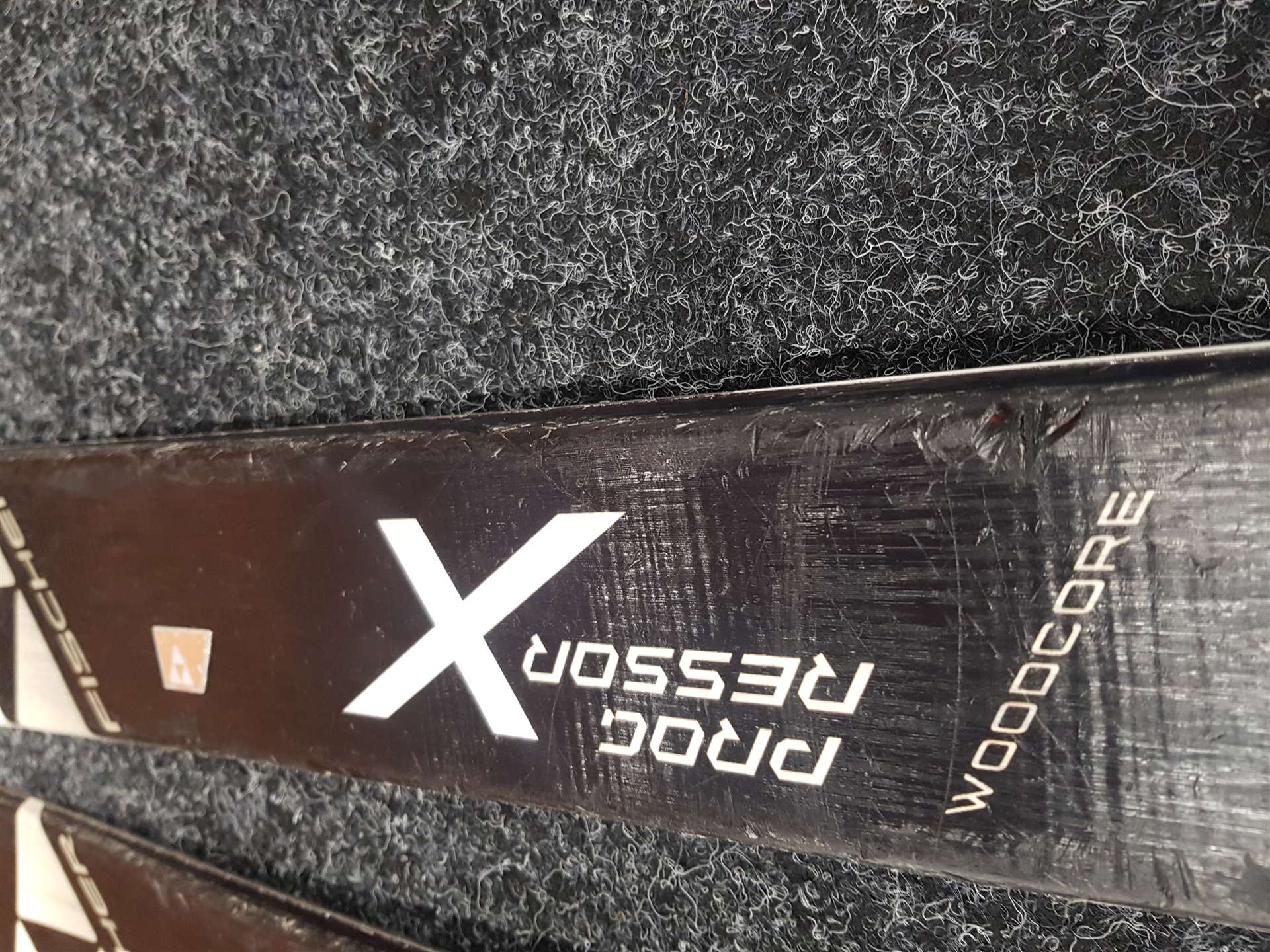 Použité lyže FISCHER Progressor X + viazanie Fischer RS 10