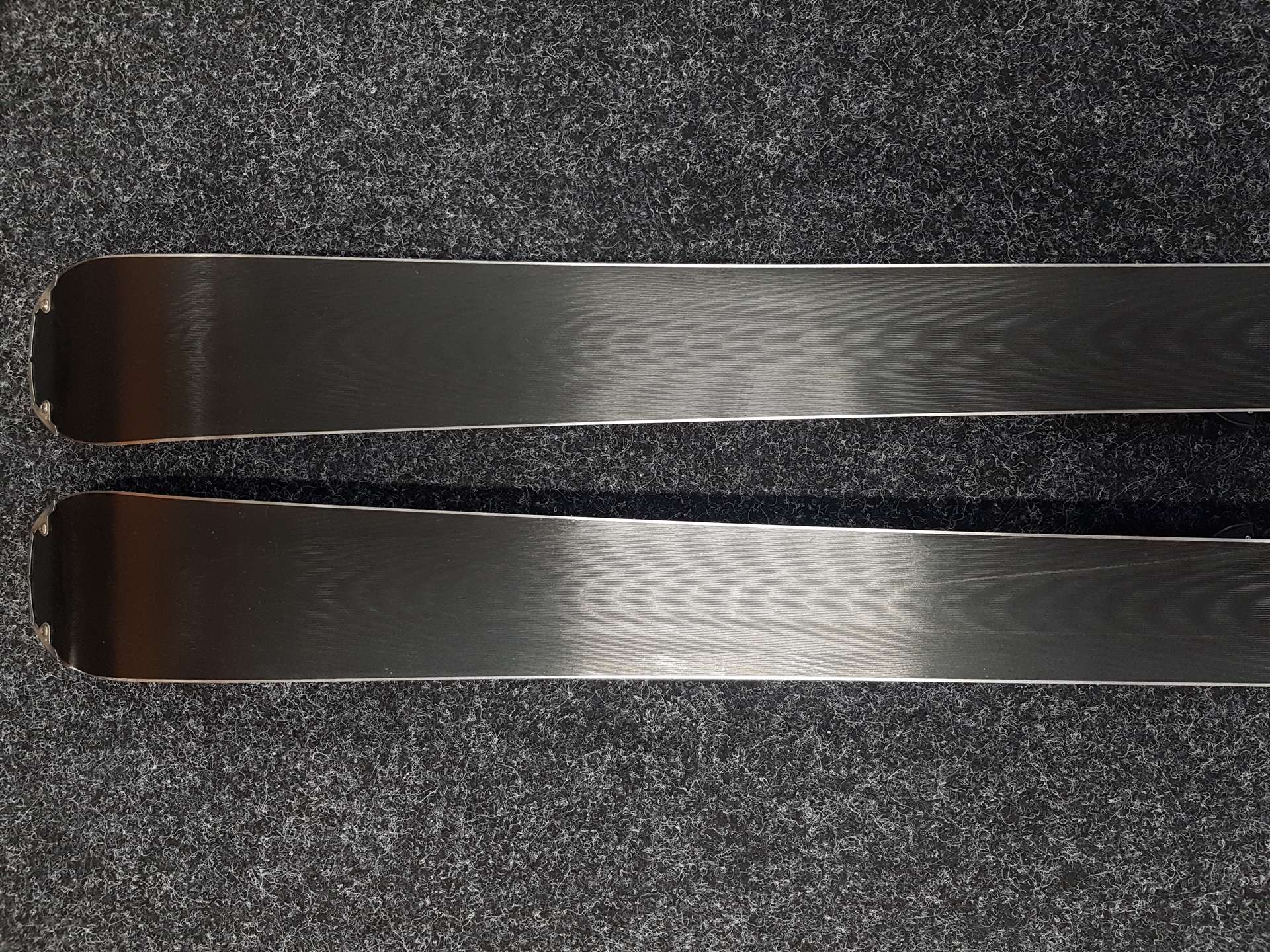 Použité lyže FISCHER Progressor X + viazanie Fischer RS 10