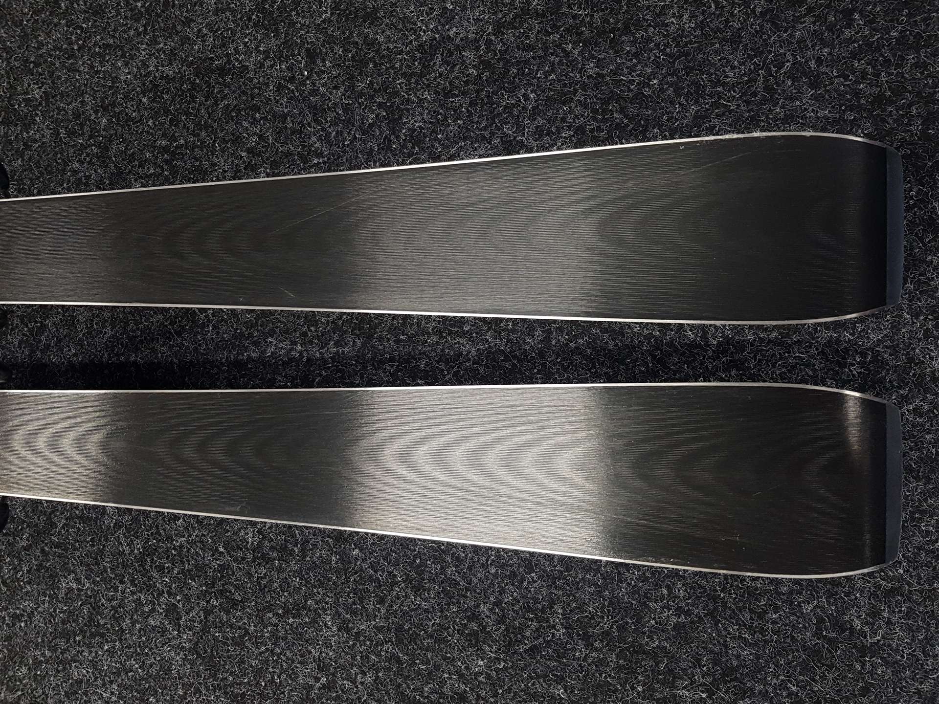 Použité lyže FISCHER Progressor X + viazanie Fischer RS 10