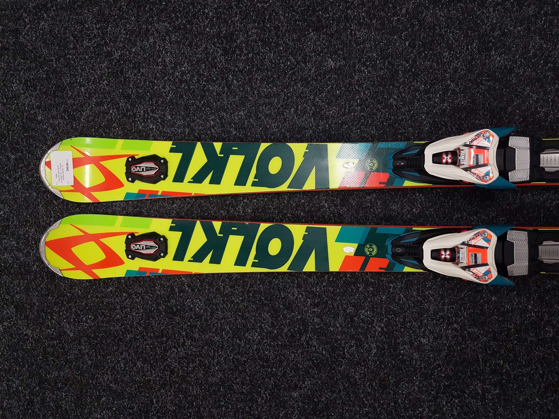 Schiuri VOLKL Racetiger SL folosite + legături Marker Motion 12