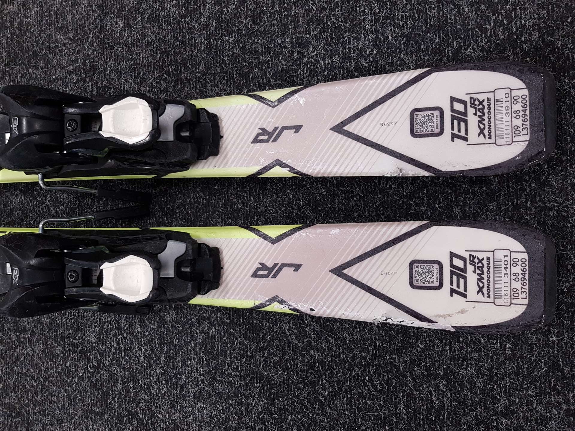 Używane narty Salomon Carve rocker JR xmax