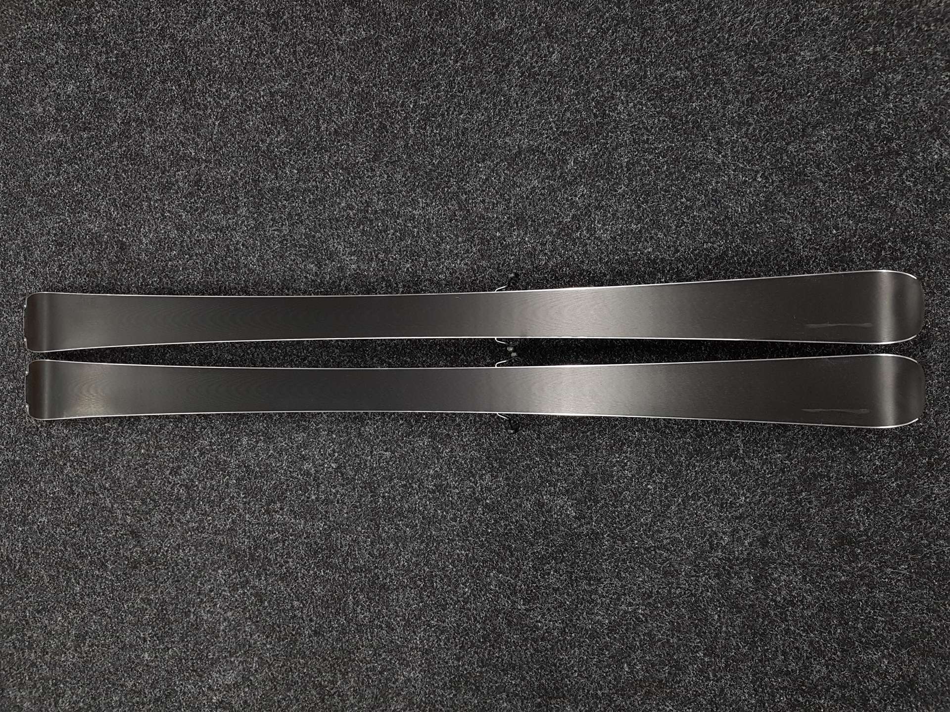 Używane narty BLIZZARD XCR + wiązania Marker TLT 10