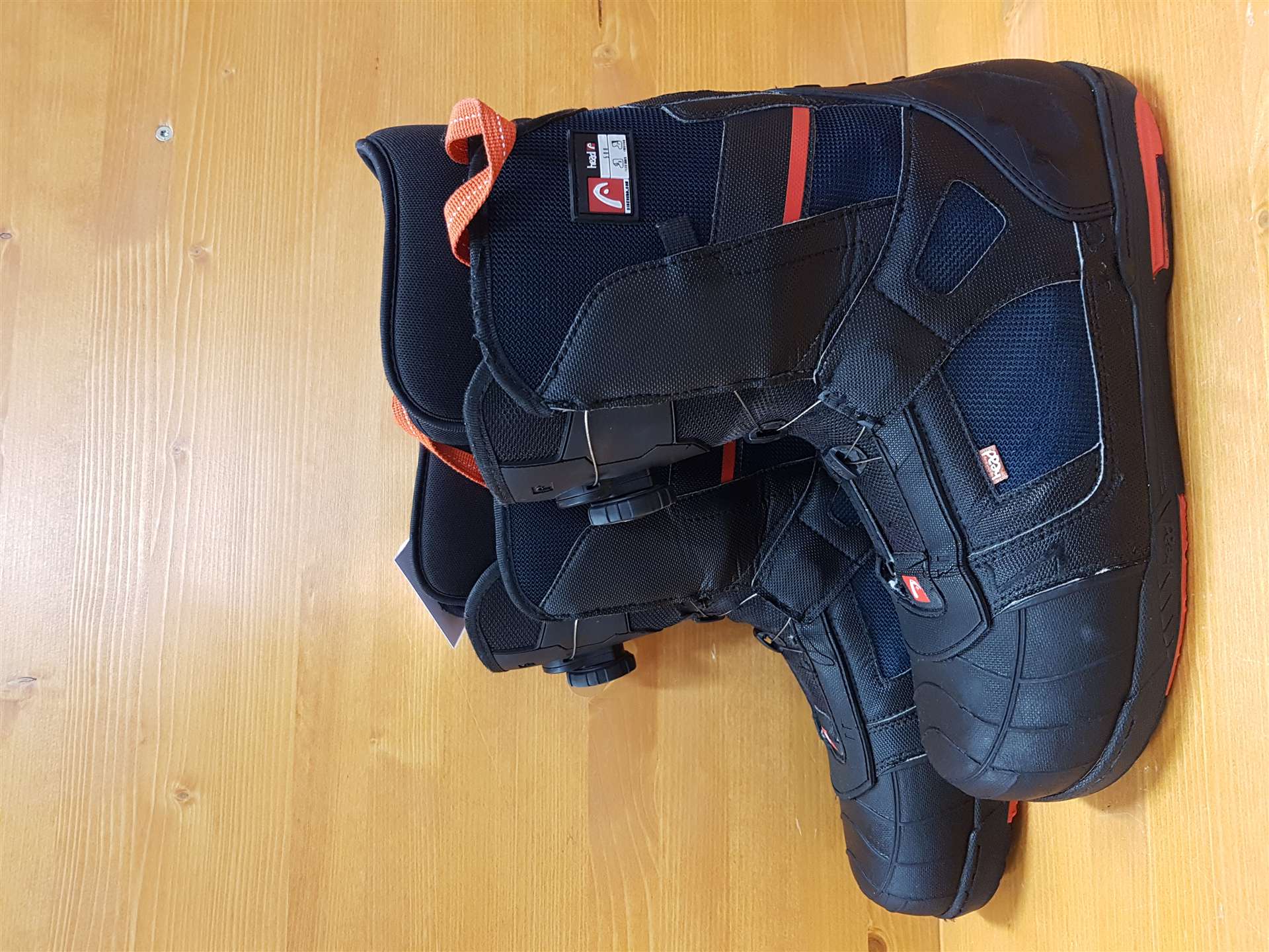 Použité snowboardové boty HEAD 4D Boa