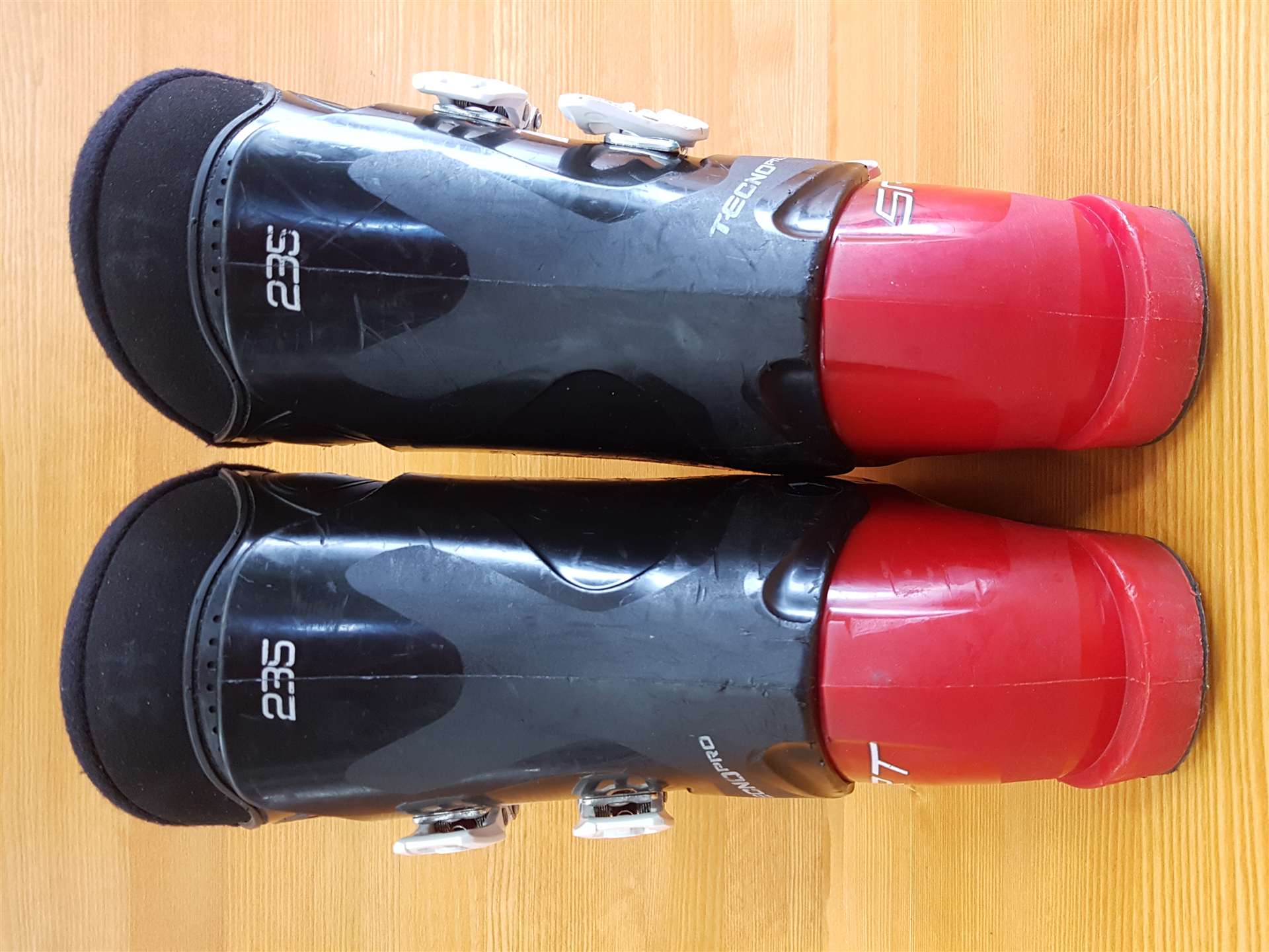 Clăpari de schi TECNOPRO Sport T50 second-hand