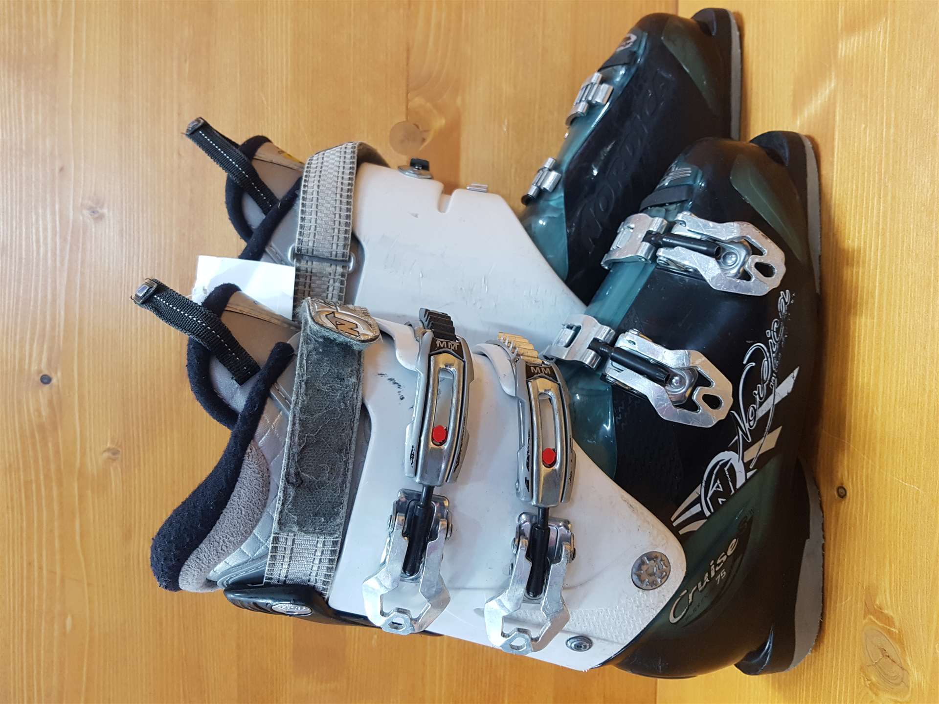 Gebrauchte Skischuhe NORDICA Cruise SW 75