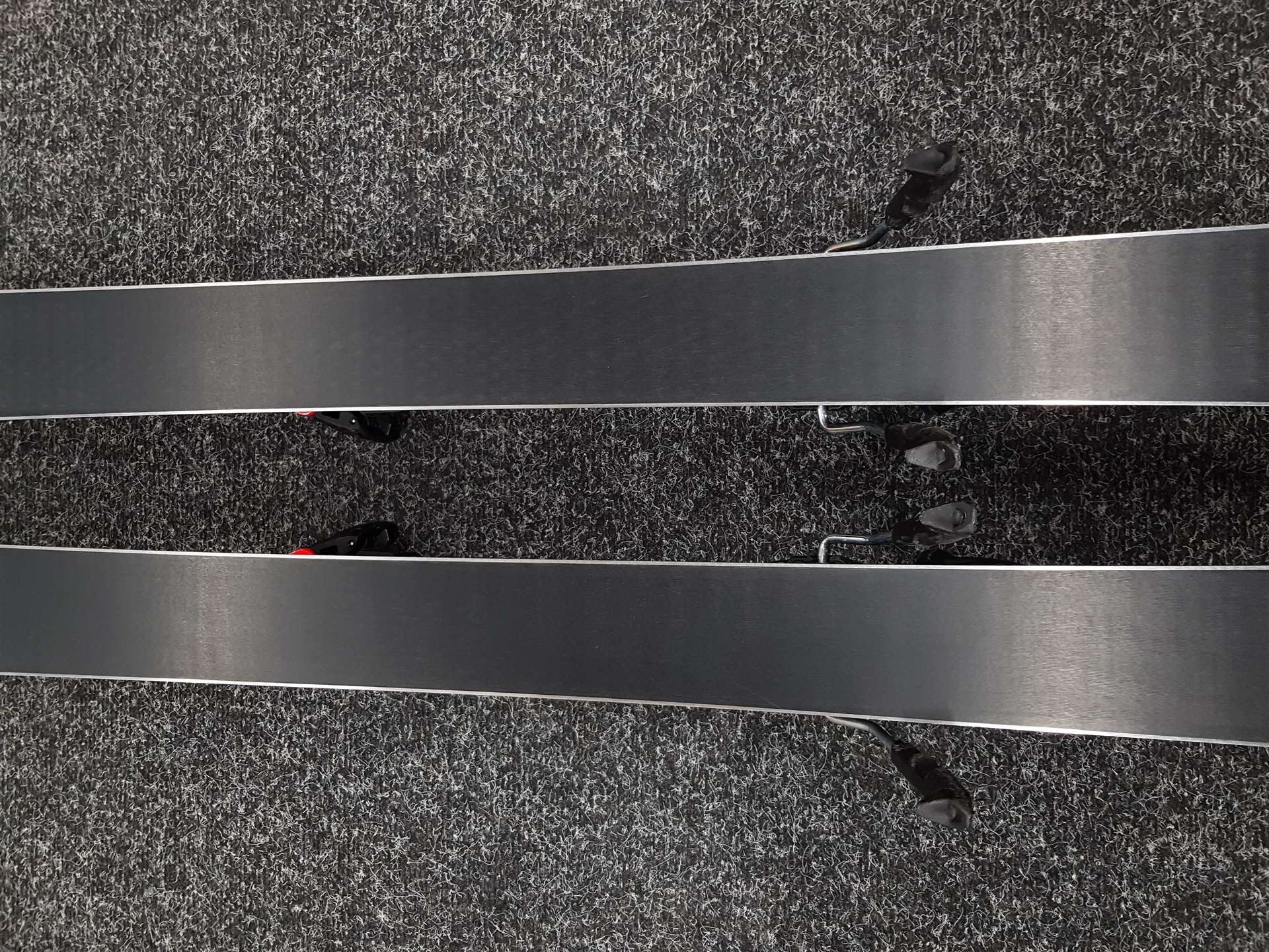 Schiuri STOCKLI Laser GS World Cup folosite