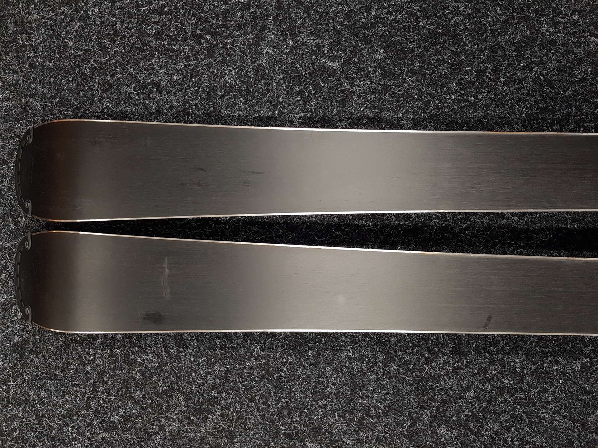 Sci SALOMON XDR Focus R usati + attacchi Salomon Lithium 10