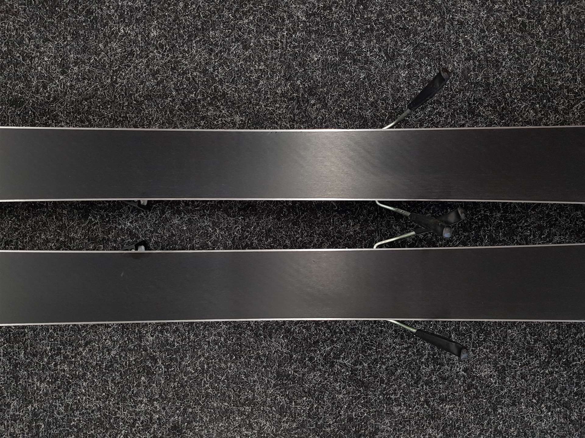 Bazárové lyže FISCHER RC4 XTR