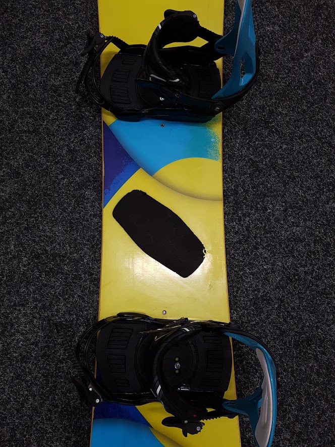 Bazarový snowboard Burton Custom + vázání SP velikost S/M