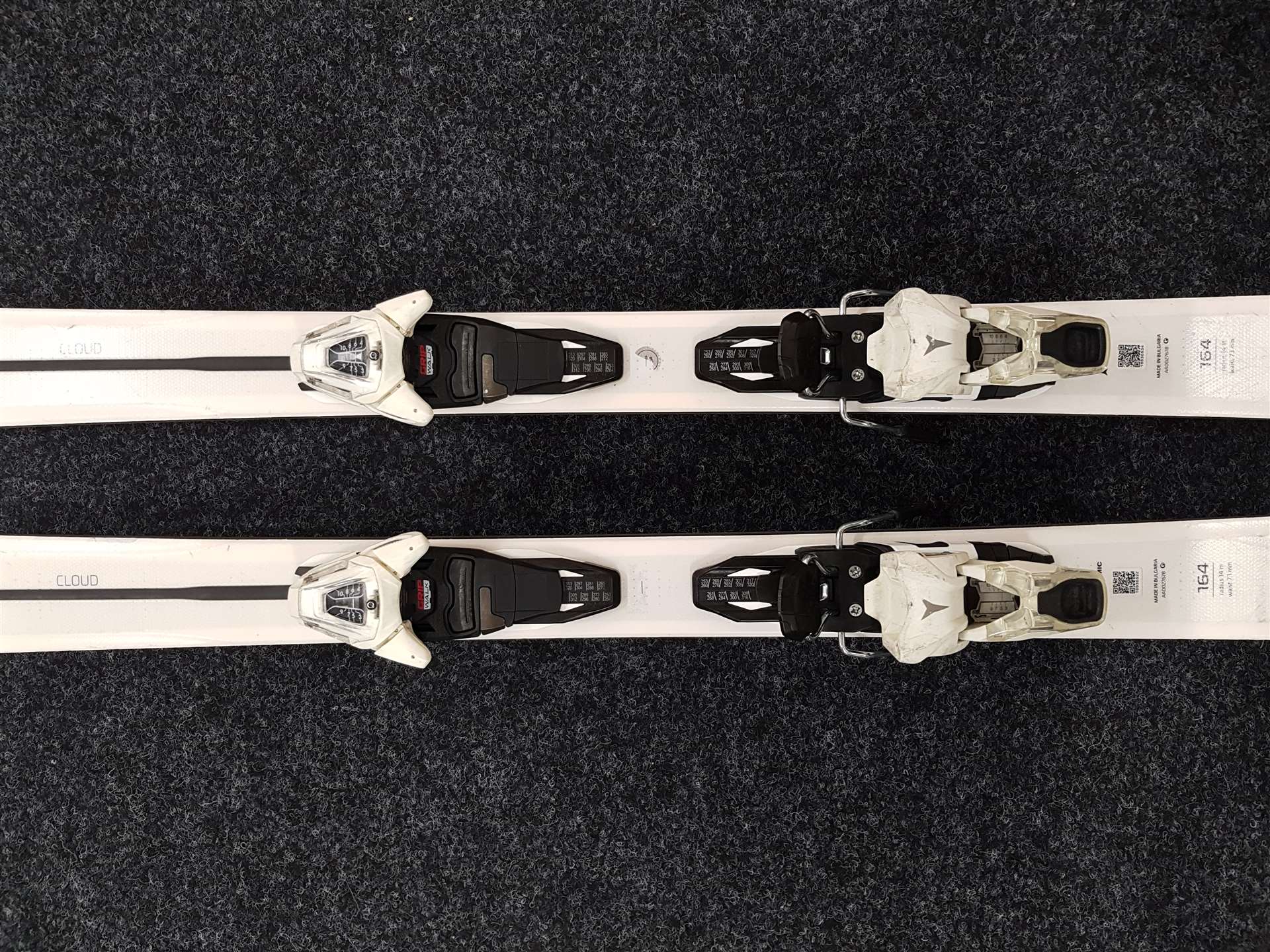 Použité lyže ATOMIC Cloud 8 + vázání Atomic 10.0
