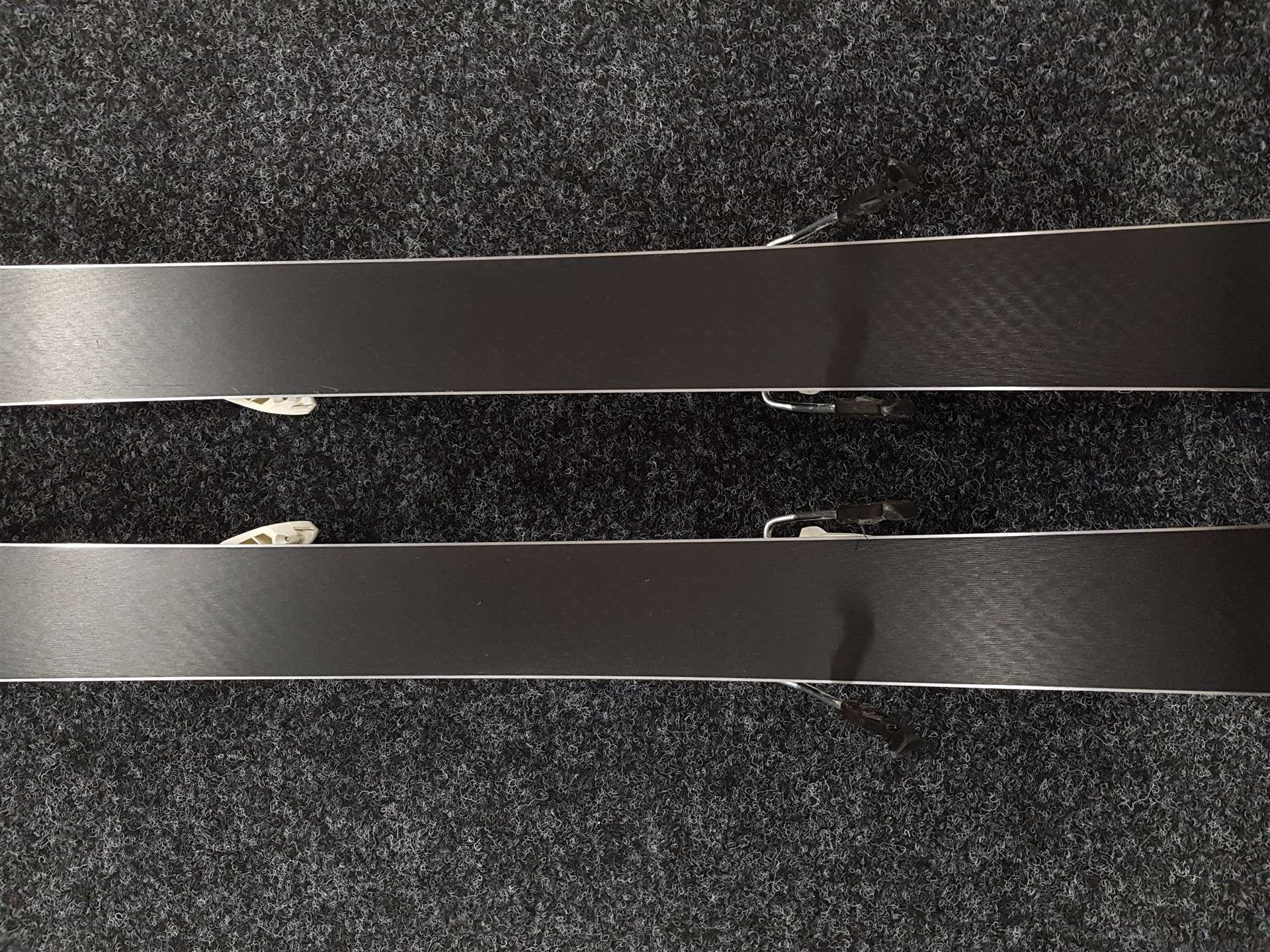 Použité lyže ATOMIC Cloud 8 + vázání Atomic 10.0