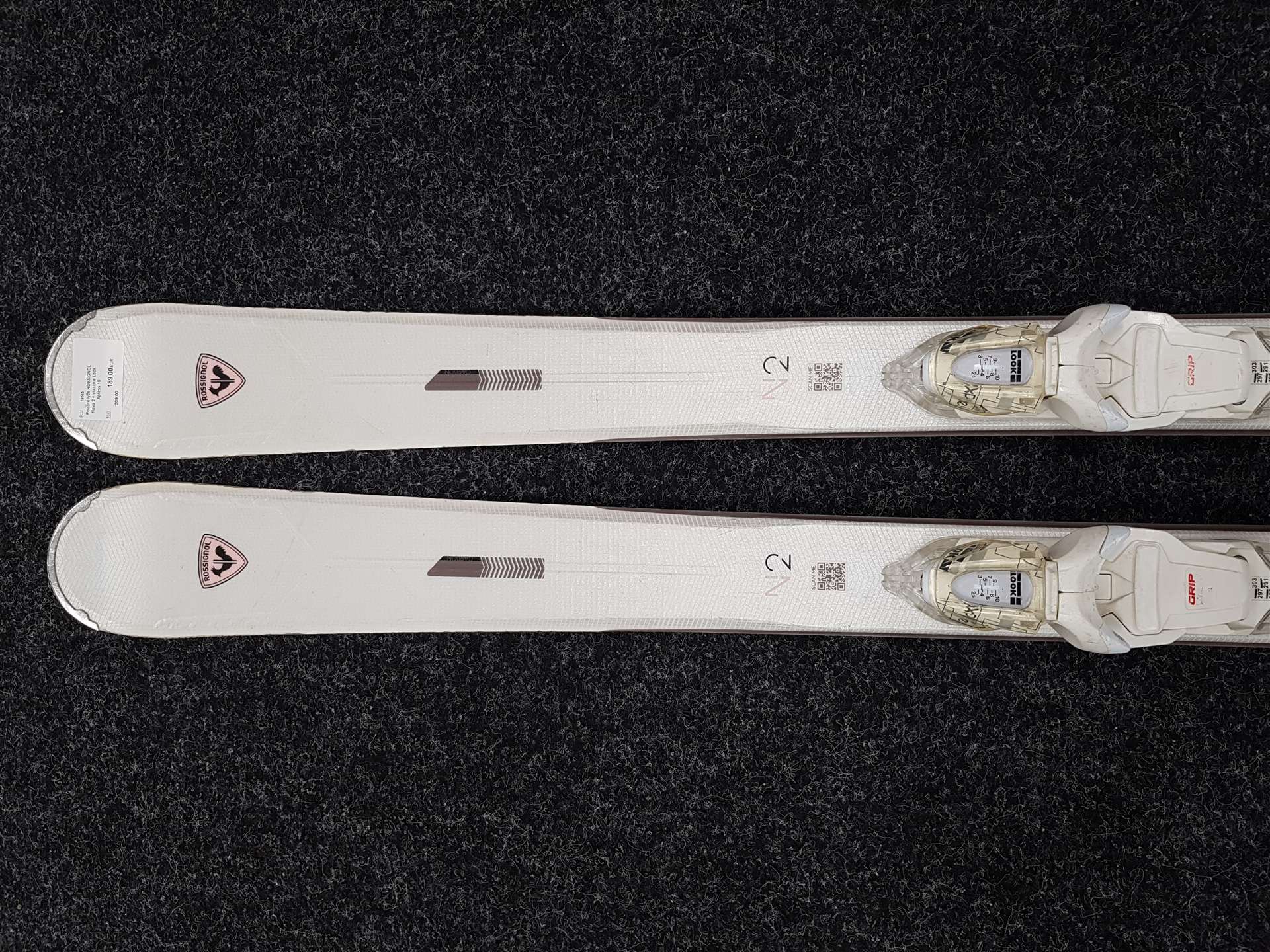 Použité lyže ROSSIGNOL Nova 2 + vázání Look Xpress 10