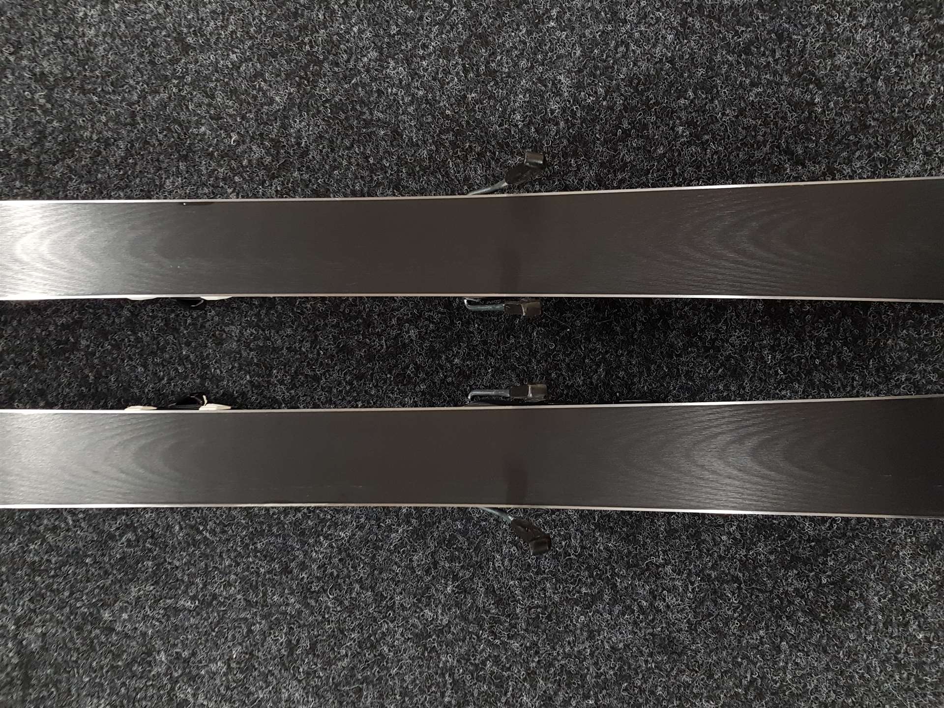 Skis de piste AUGMENT SC d'occasion + fixations Look NX 12.0