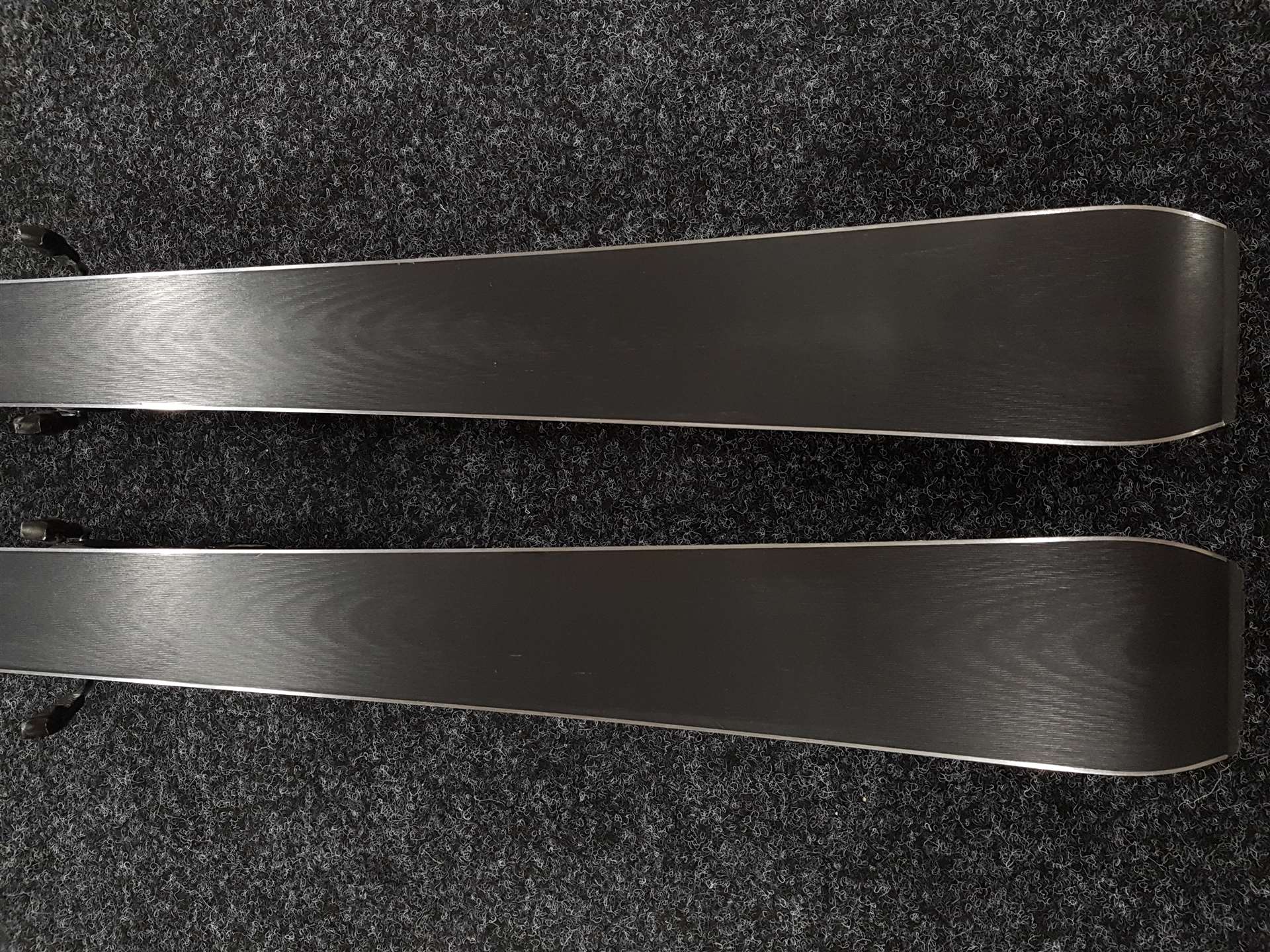 Skis de piste AUGMENT SC d'occasion + fixations Look NX 12.0