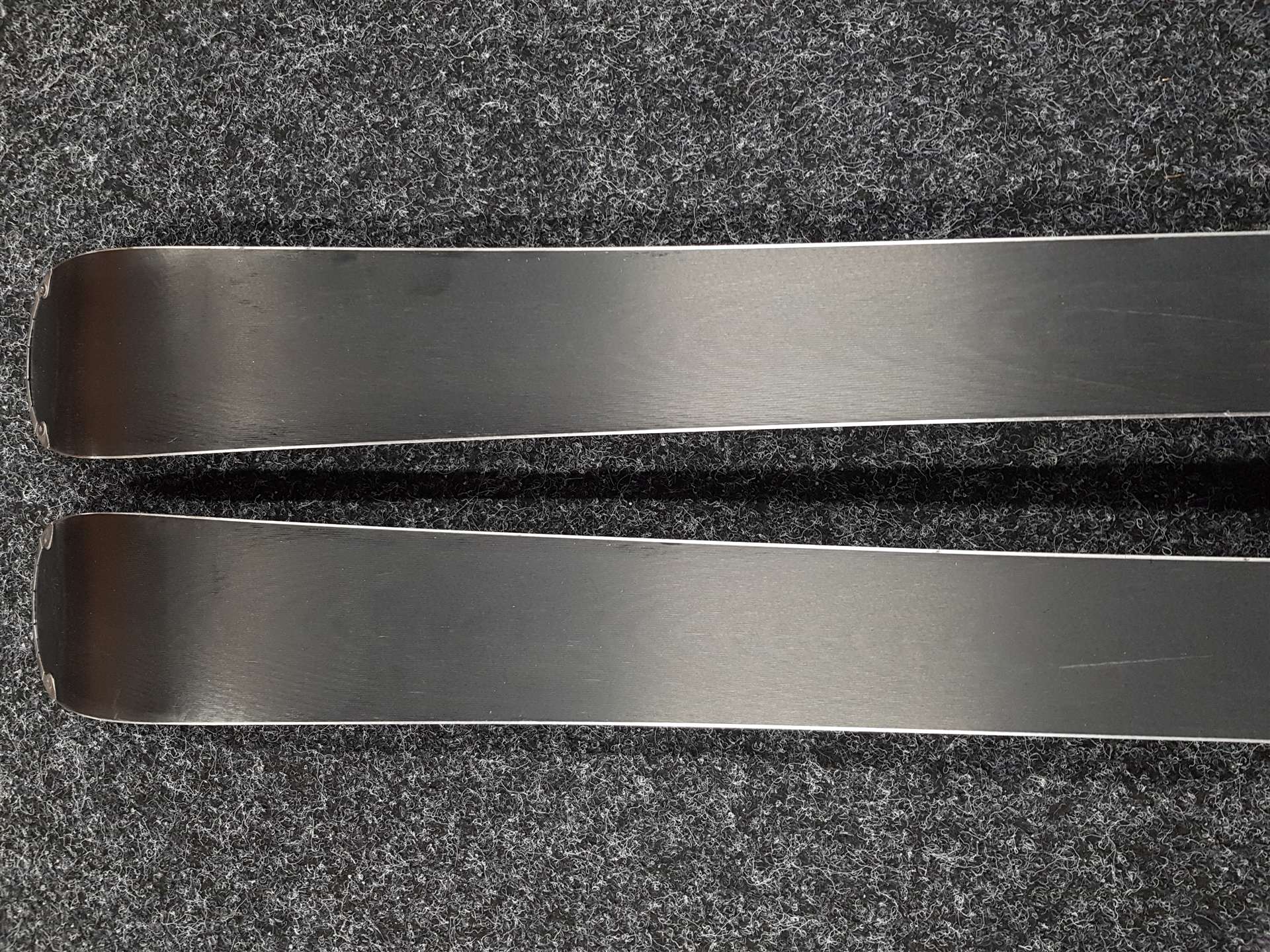 Použité lyže ATOMIC Cloud 8 + viazanie Atomic 10