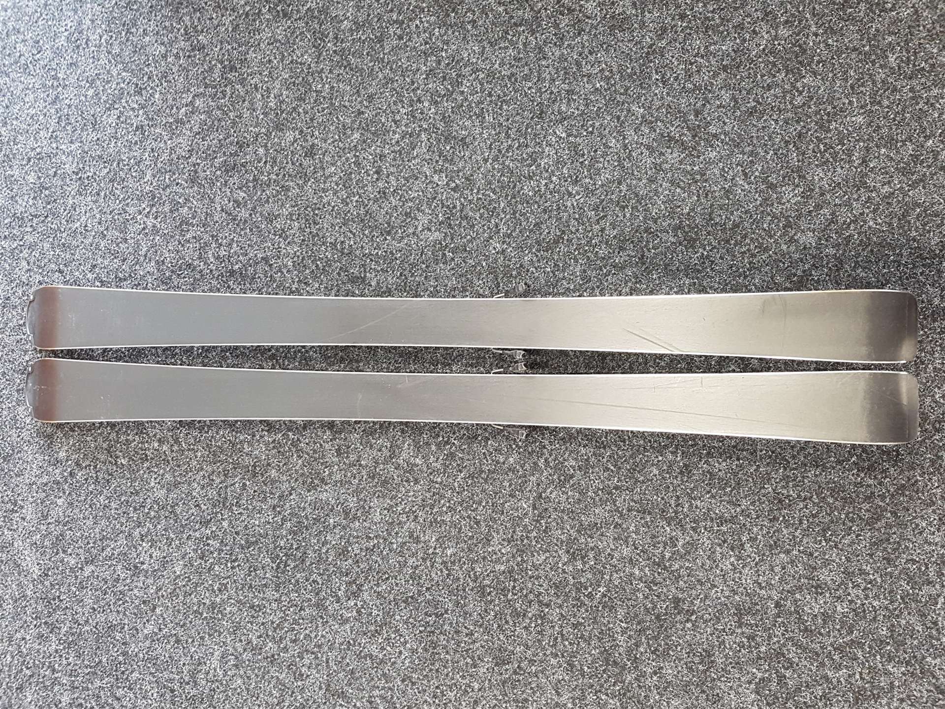 Rabljene smuči VOLKL Racetiger GS + vezi Marker 4.5