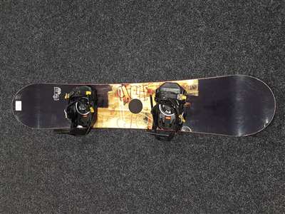 Rabljeni snowboard HEAD True 155 + Rossignol vezovi veličina M/L