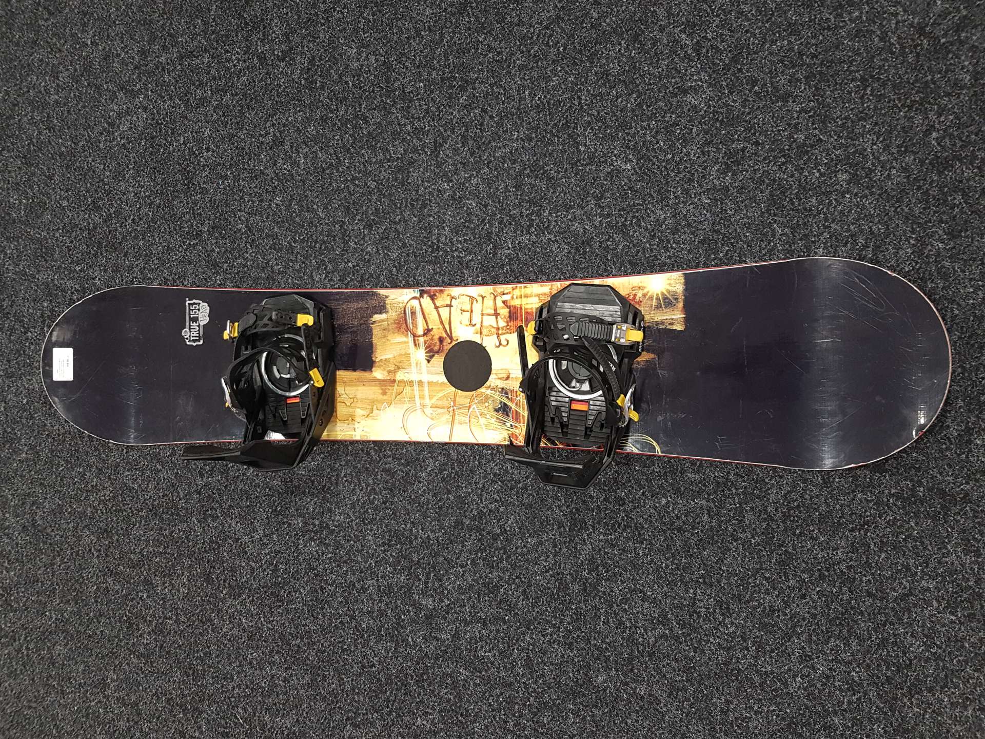 Gebrauchtes HEAD True 155 Snowboard + Rossignol Bindungen Größe M/L