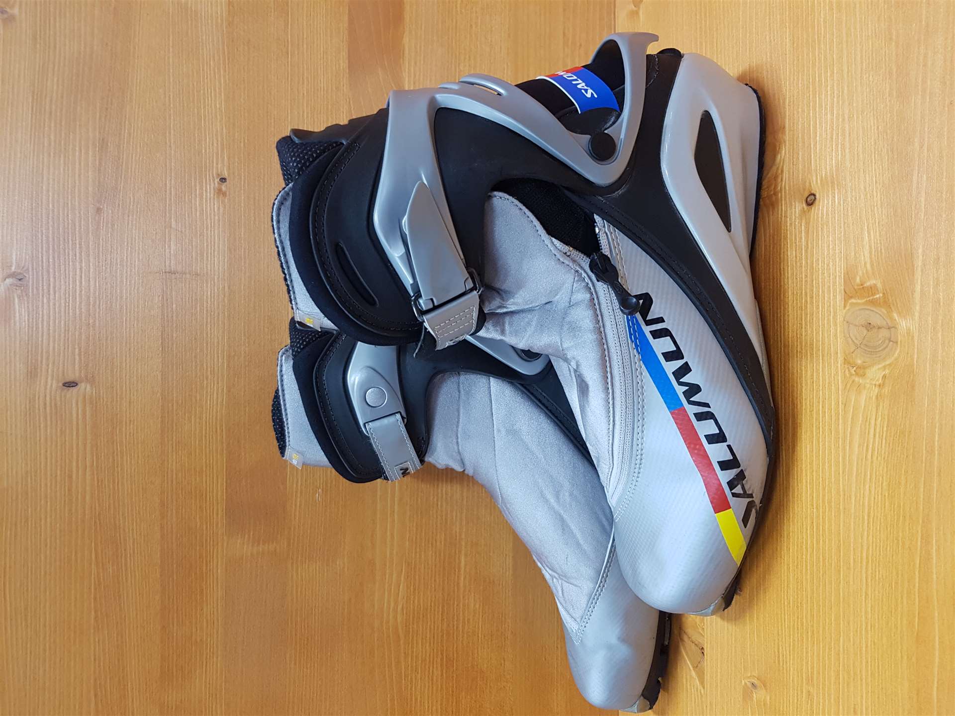 Použitá bežecká obuv SALOMON - SNS viazanie